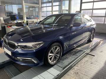 e +nur an Fahrzeughändler+ Luxury Line