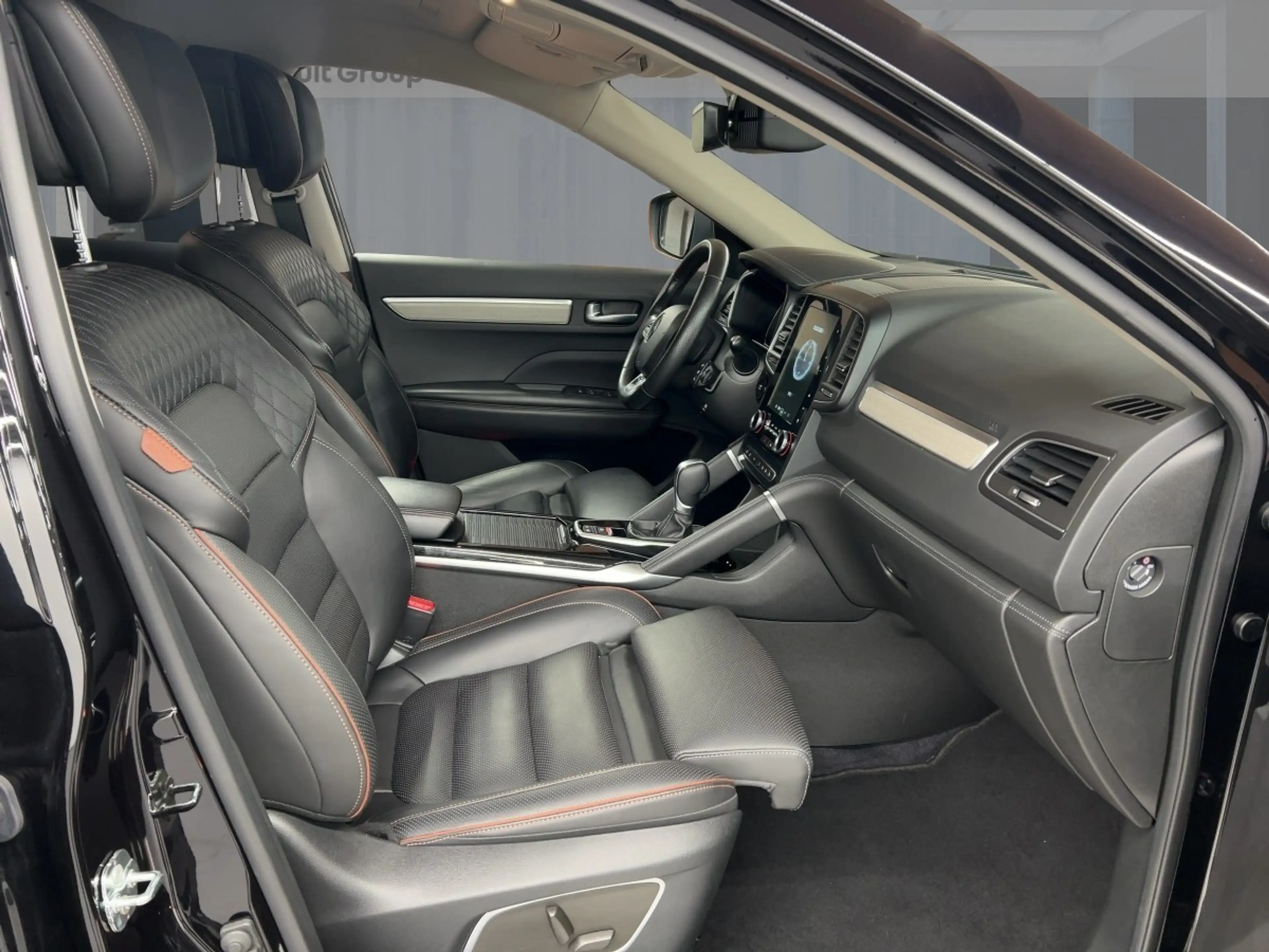 Renault Koleos INITIALE PARIS 4x4 dCi 185 X-Tronic SELBSTPARKEND — photo 8