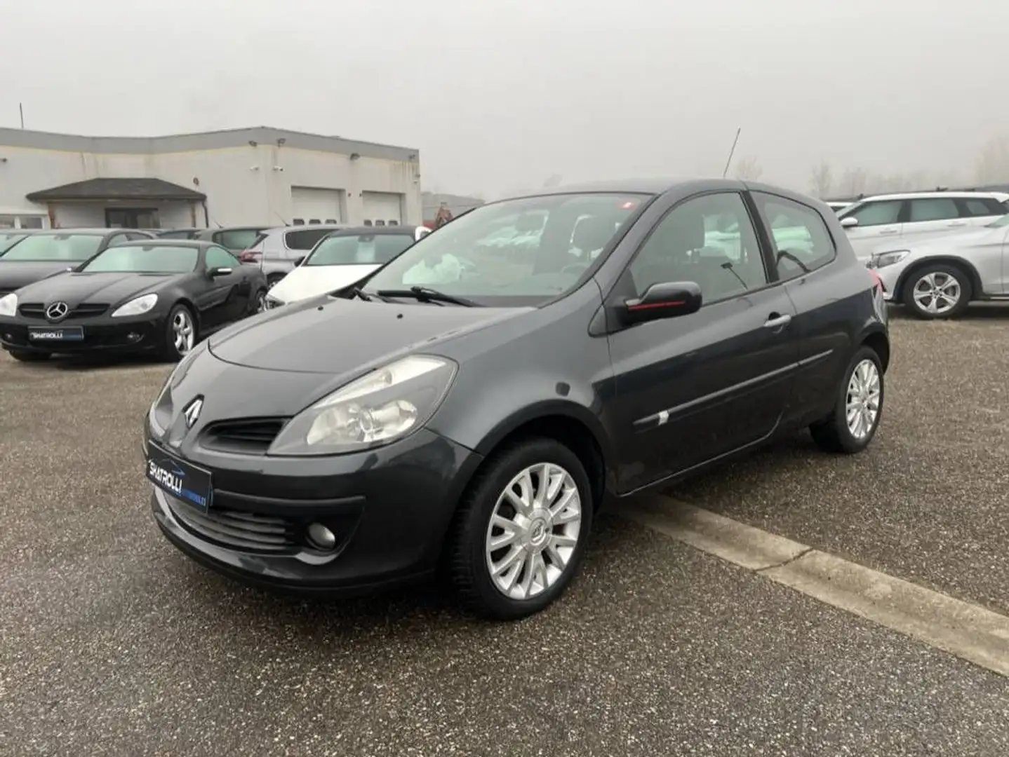 Renault Clio III 1.6 i 90ch 5Places Clim KIT EMBRAYAGE NEUF - 1