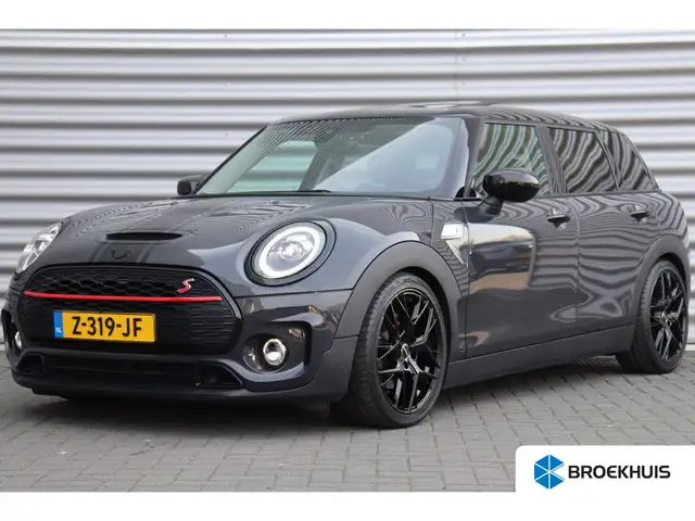 MINI Cooper S Clubman Mini 2.0 192PK JOHN COOPER WORKS AUTOMAAT / NAVI /