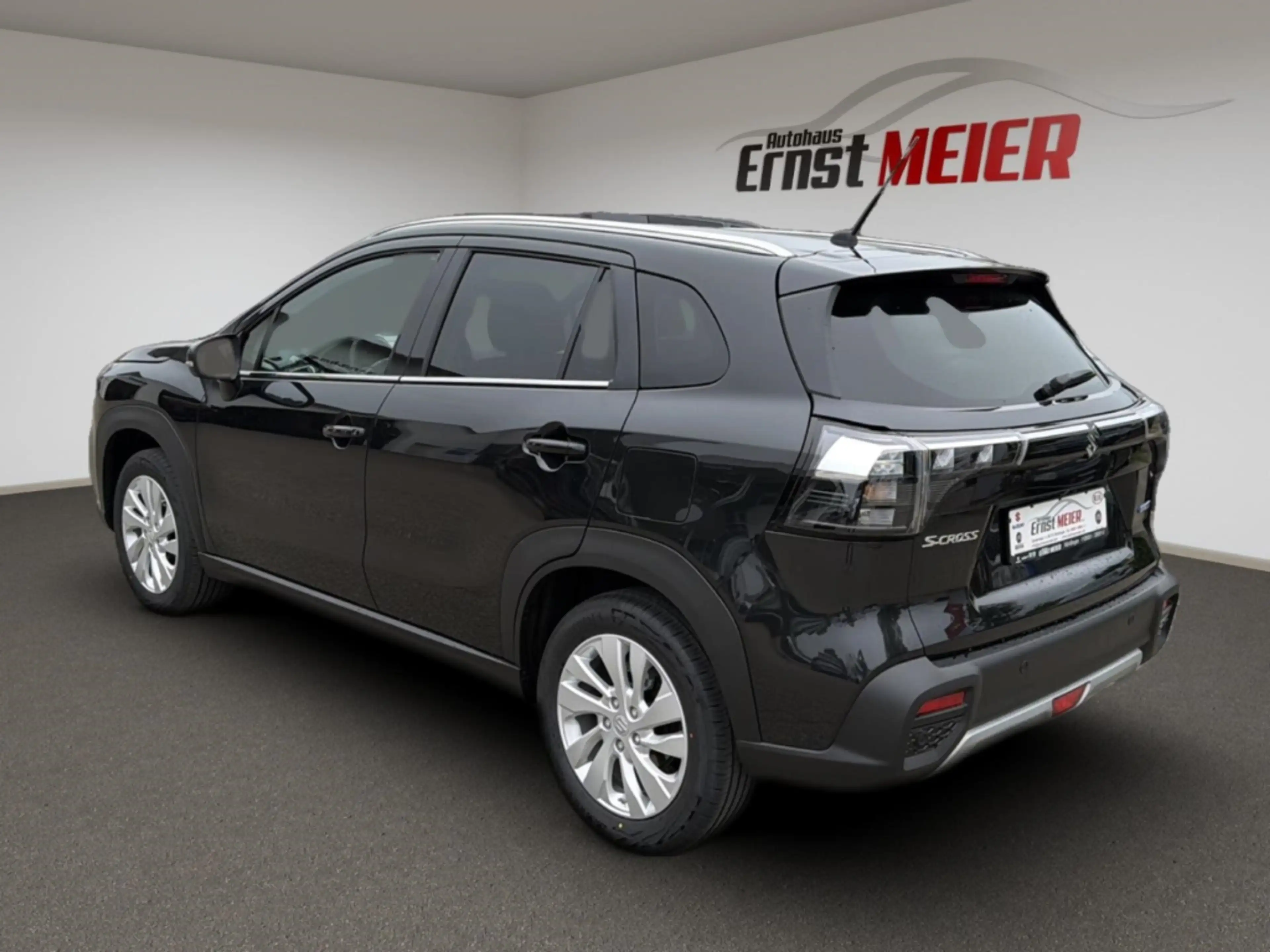 Suzuki SX4 S-Cross 1.4 Hybrid Comfort AT Navi+Tot.Wi+ACC+LED — photo 3