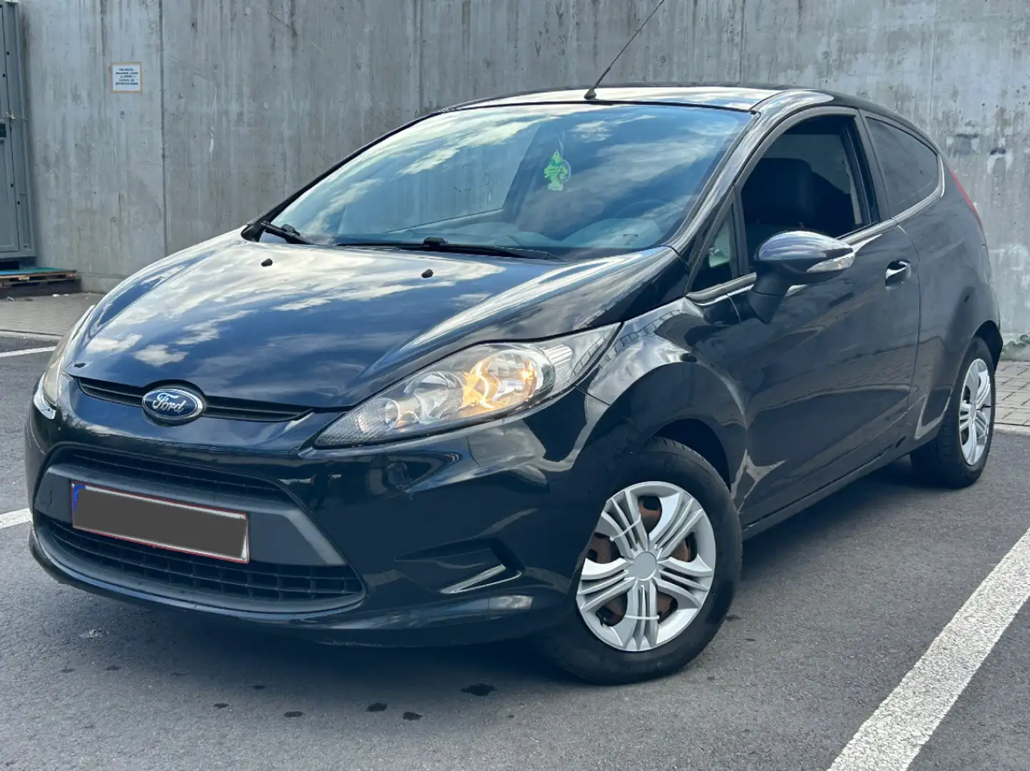 Ford Fiesta 1.6 Tdci Zwart - 1
