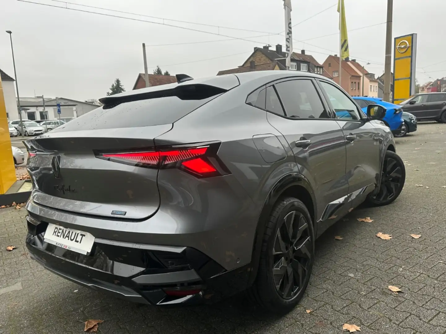 Renault Rafale Esprit Alpine E-Tech Hybrid 200 Panorama HUD Grau - 2