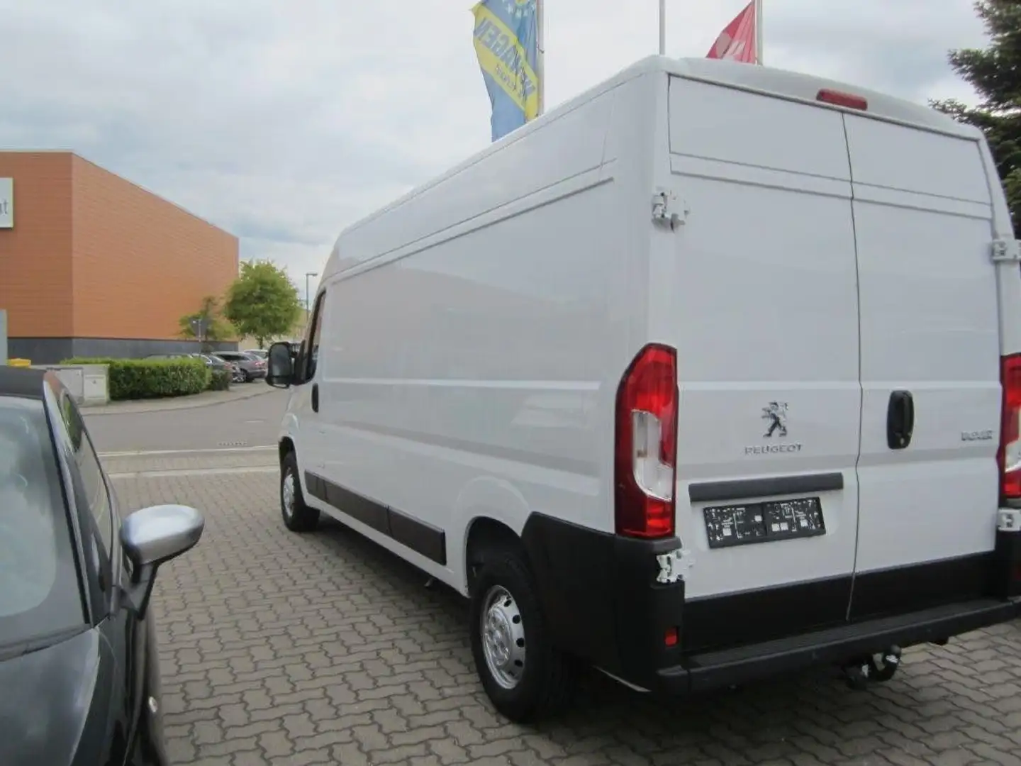 Peugeot Boxer Kasten  L3H2  140 Ps 260Grad Hecktüren Bílá - 1