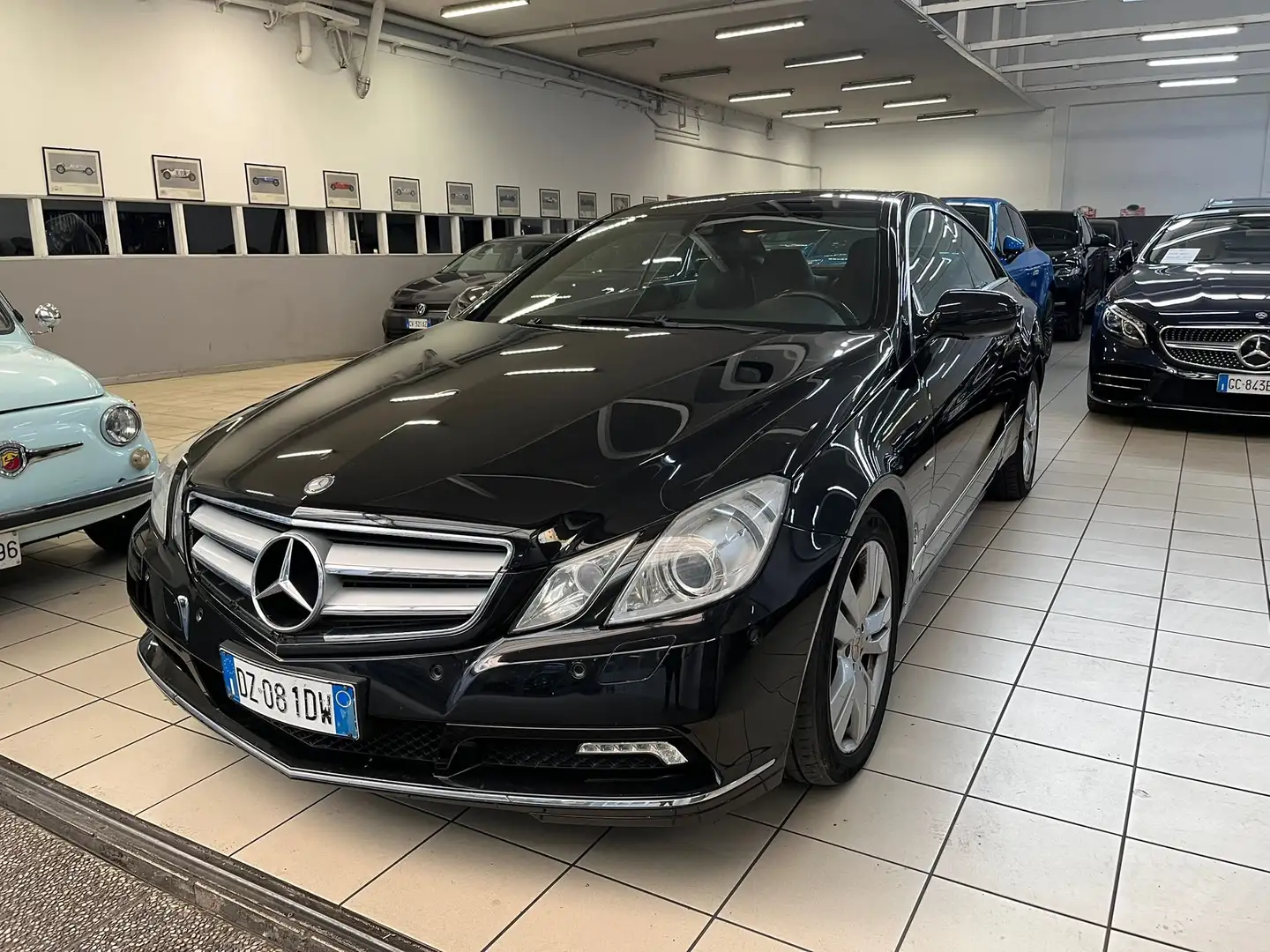 Mercedes-Benz E 250 Classe E - C207 Coupe evo cdi  Avantgarde Nero - 2