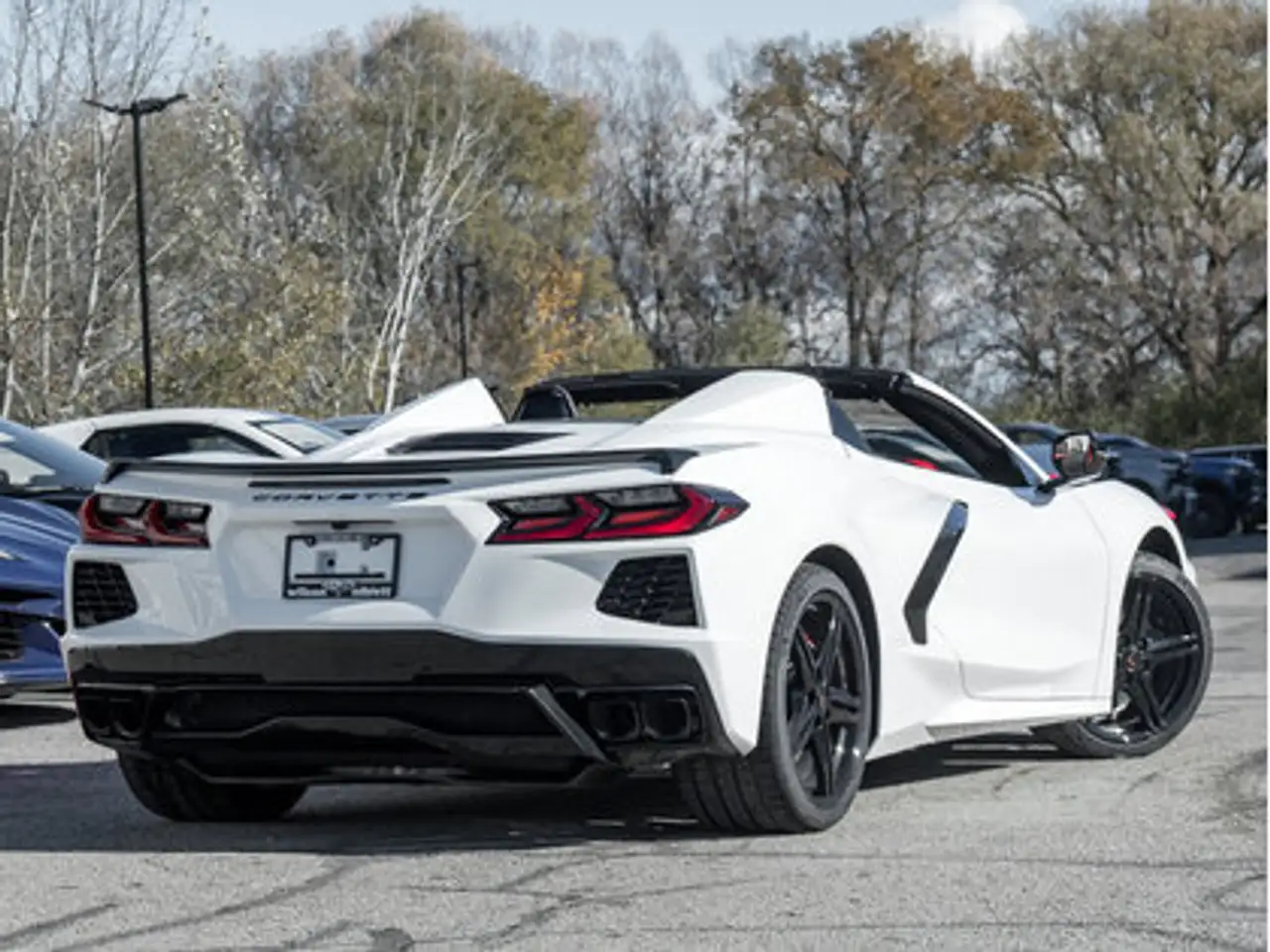 Chevrolet Corvette снимка Chevrolet Corvette