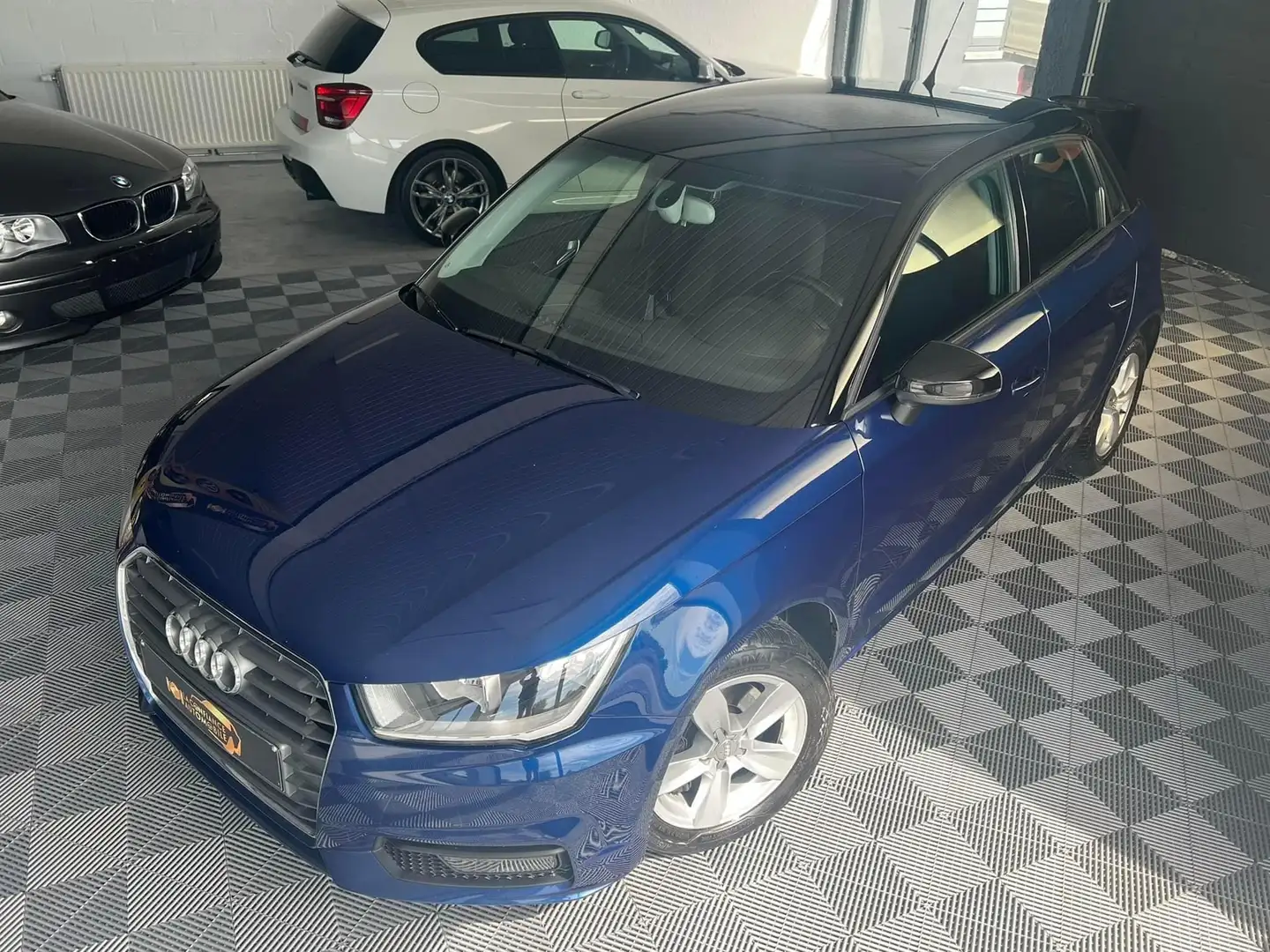 Audi A1 A1 Sportback 1.6 TDI 116 Style Bleu - 1