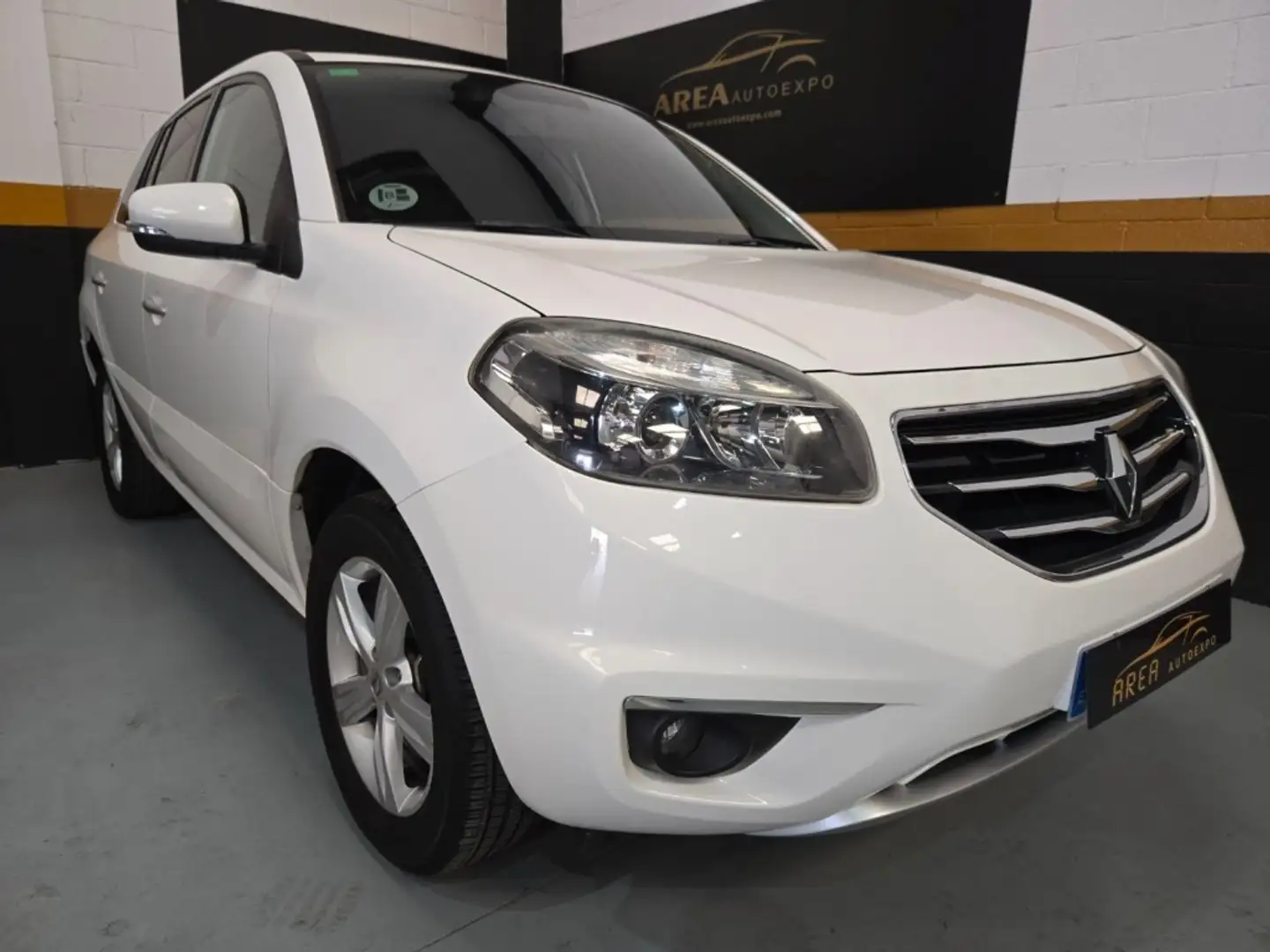 Renault Koleos 2.0dCi Expression 4x2 Weiß - 2