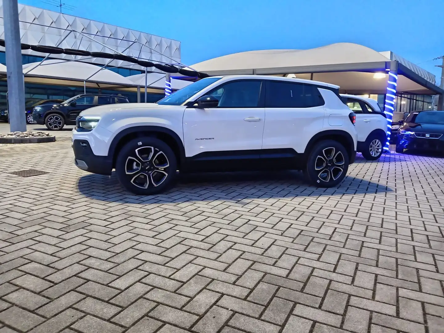 Jeep Avenger Summit 100cv Km 0 PREZZO VERO SENZA VINCOLI Blanco - 1
