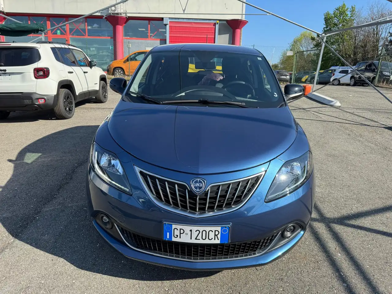 Lancia Ypsilon 1.0 FireFly Hybrid Gold Plus 2