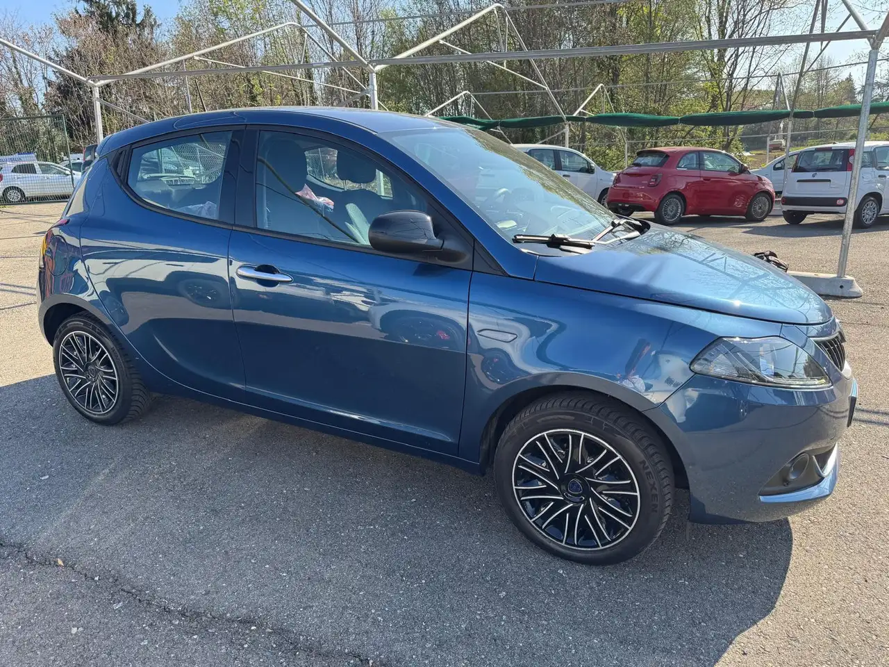 Lancia Ypsilon 1.0 FireFly Hybrid Gold Plus 7