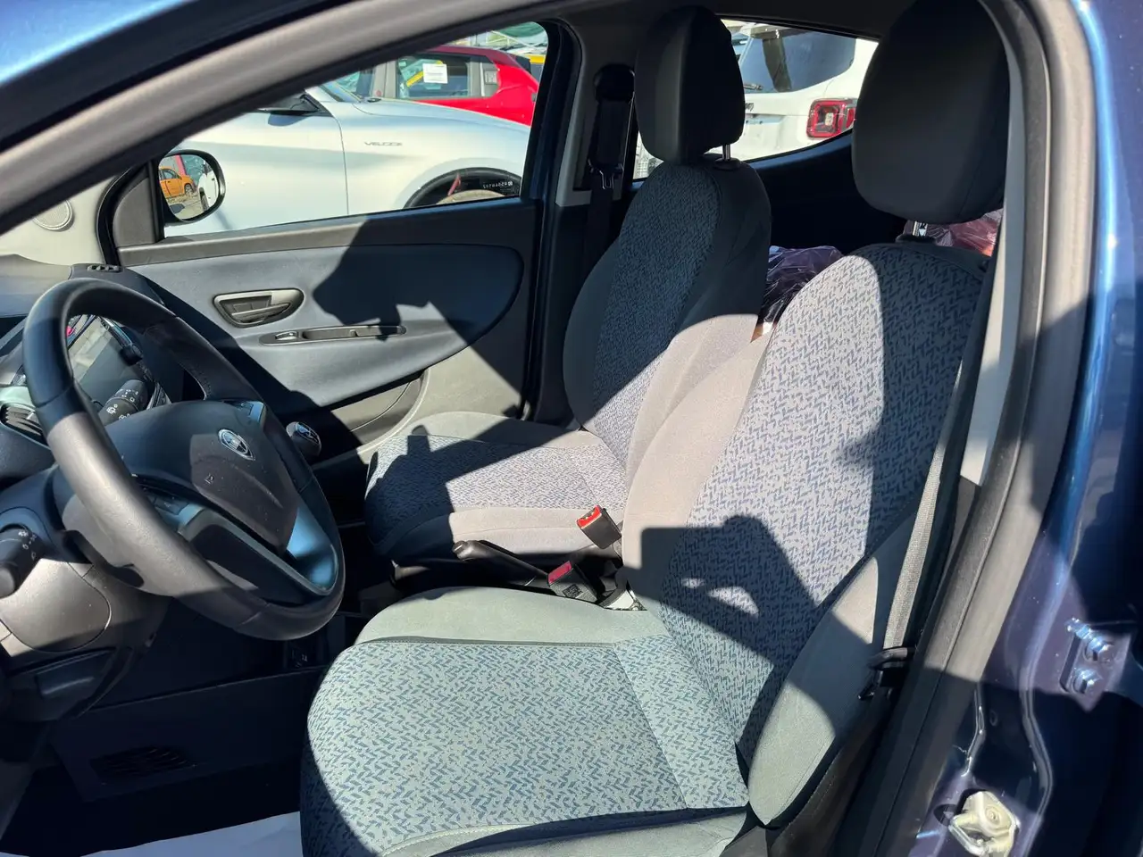 Lancia Ypsilon 1.0 FireFly Hybrid Gold Plus 16