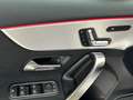 Mercedes-Benz A 35 AMG 4MATIC Kompaktlimousine AMG Performance Sitz-Paket Wit - thumbnail 11