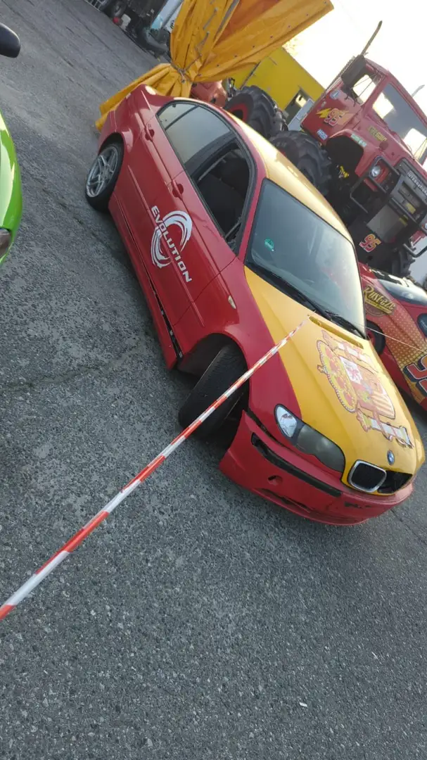 BMW 320 320d - 1