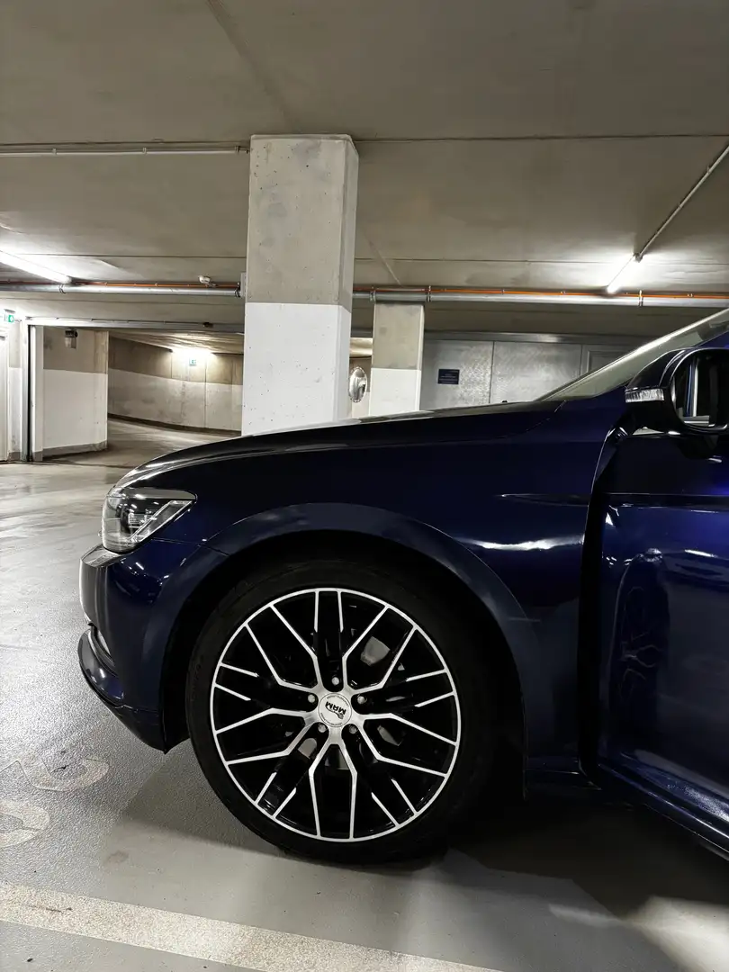 Volkswagen Passat Variant 2,0 TDI SCR Austria Blau - 1