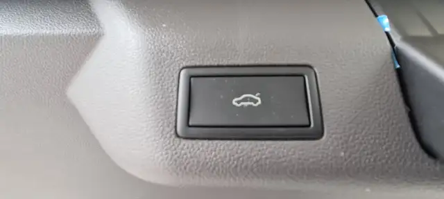 Volkswagen T7 Multivan VW T7 Multivan Edition eHybrid Ansicht 23