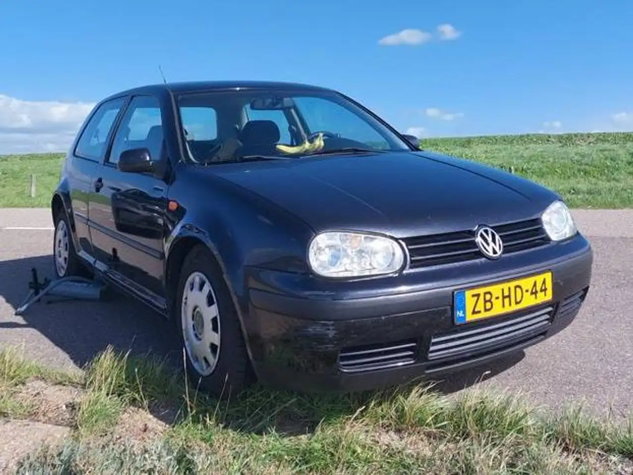 Volkswagen Golf 1.6, foto 1