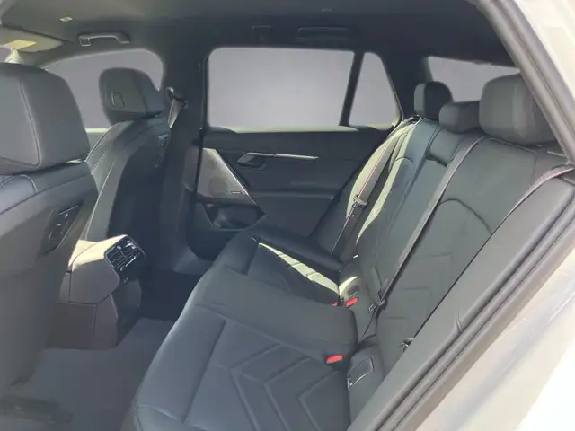 BMW i5 eDrive40 Touring Ansicht 12