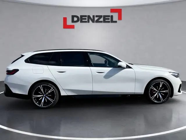 BMW i5 eDrive40 Touring Ansicht 5