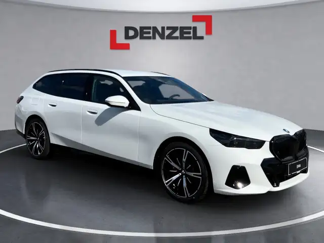 BMW i5 eDrive40 Touring Ansicht 6