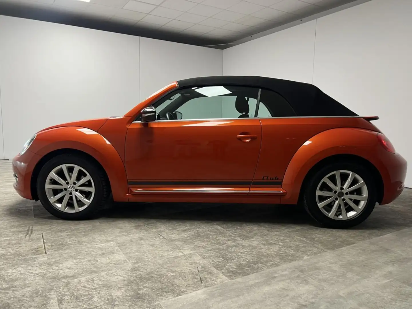 Volkswagen Beetle Cabriolet 2.0 TDI DSG Club Klima Navi Oranje - 2