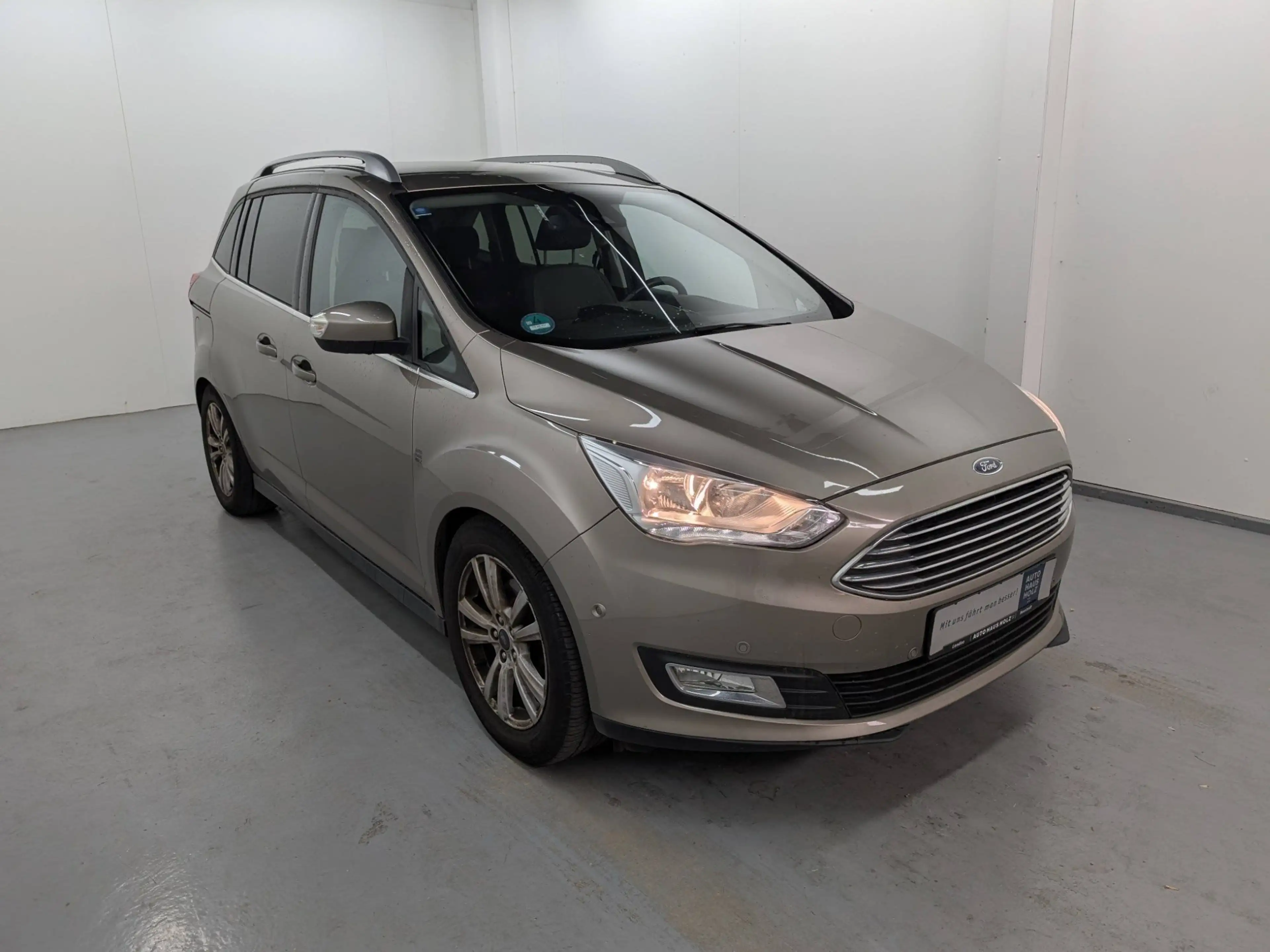 Ford Grand C-Max 1.0 EcoBoost Titanium Keyfree Navi — photo 5