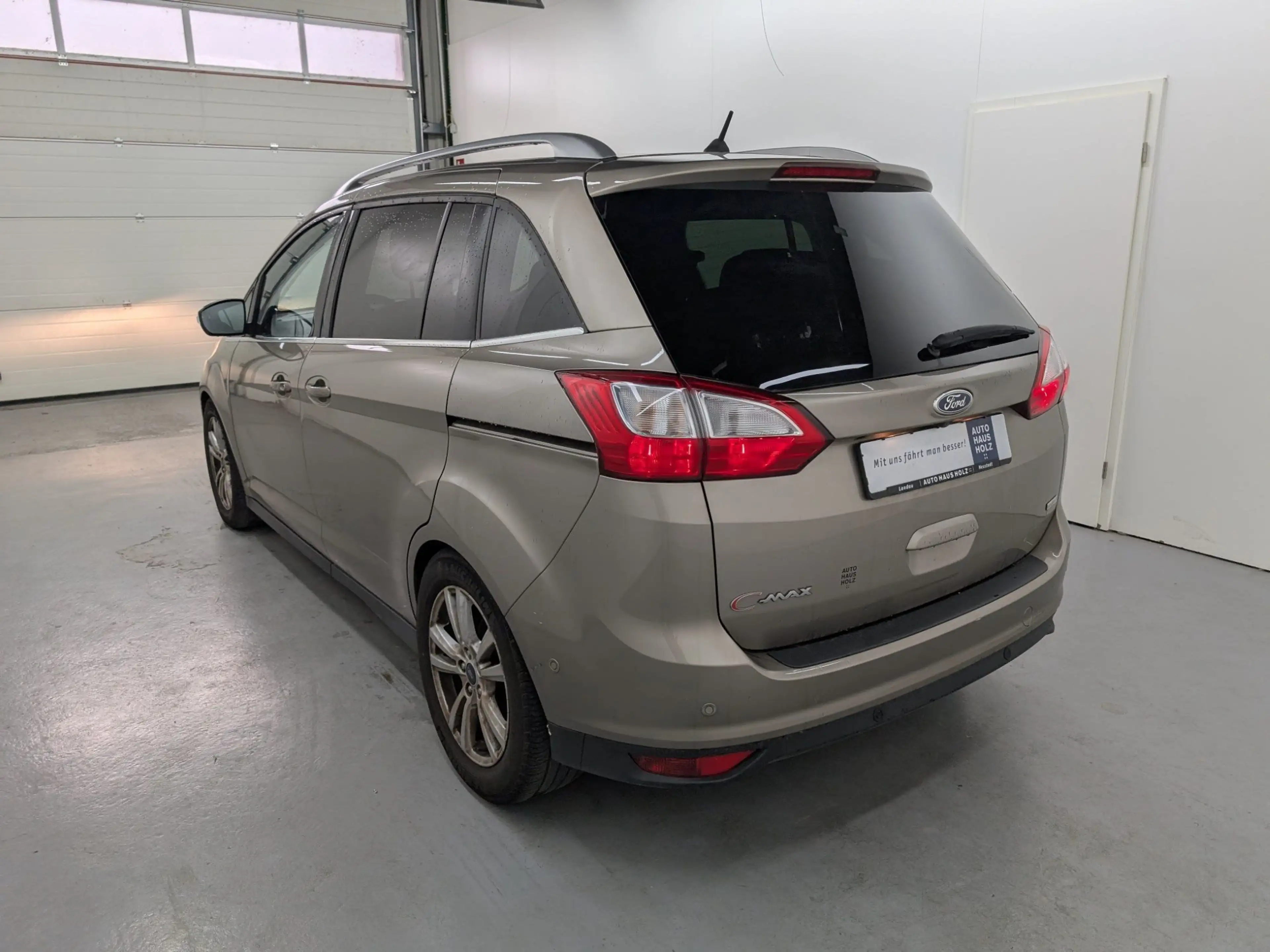 Ford Grand C-Max 1.0 EcoBoost Titanium Keyfree Navi — photo 2