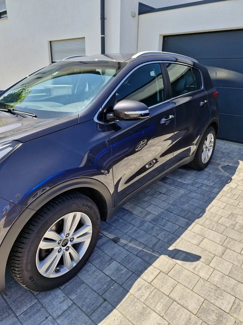 Kia Sportage 1,7 CRDI ISG Silber Grau - 2