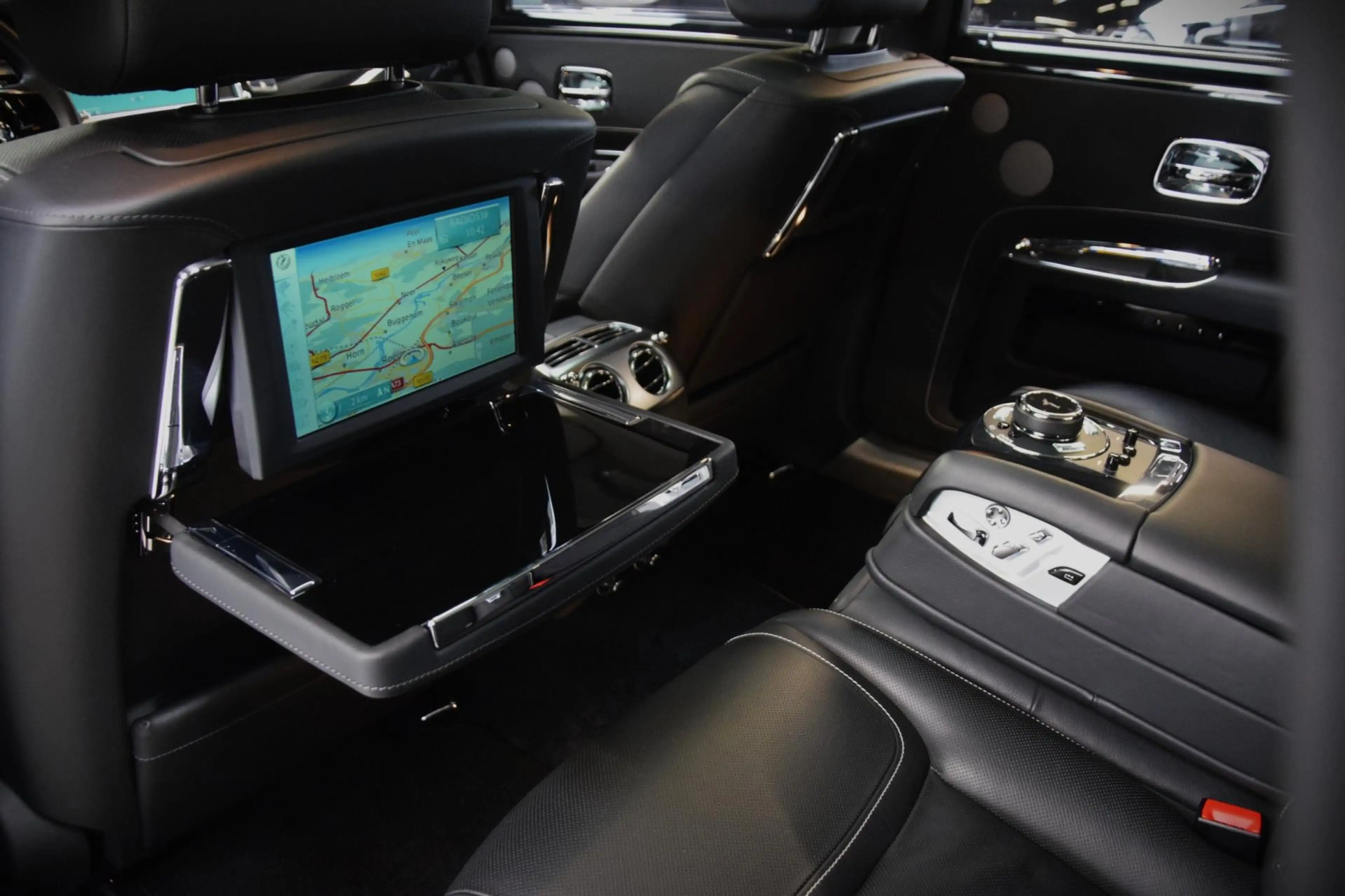 Rolls-Royce Ghost 6.6 V12 Serie II Navi|Panoramadak|Org.NL|2e Eig|Ma — photo 7