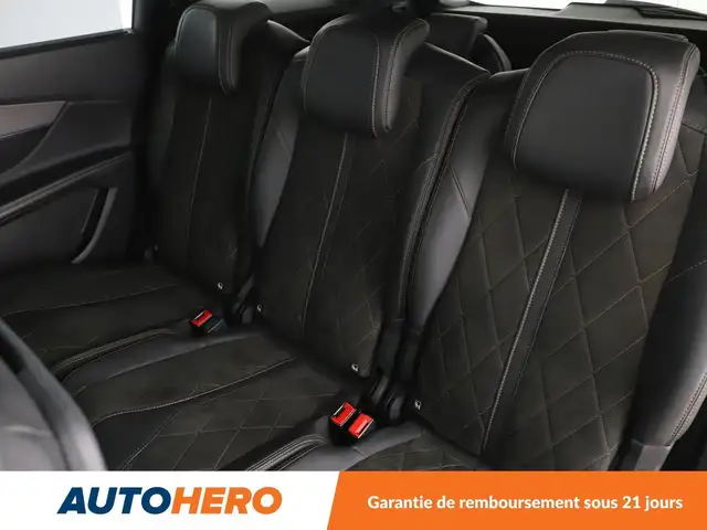 Peugeot 5008 view 14