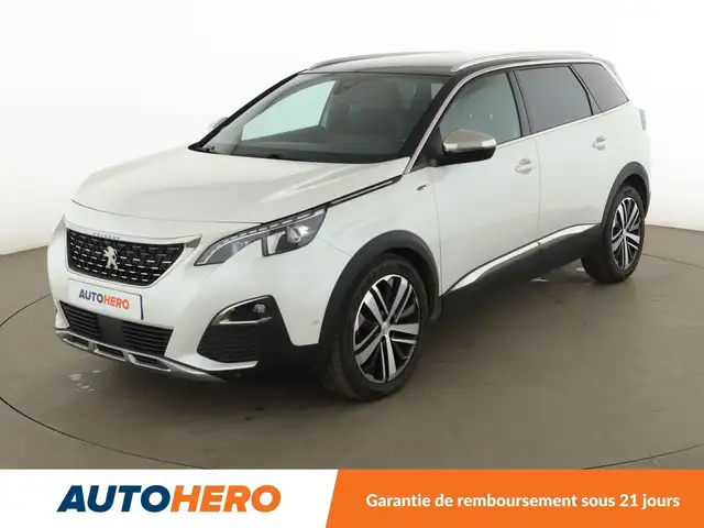 2017 Peugeot 5008 in White for sale