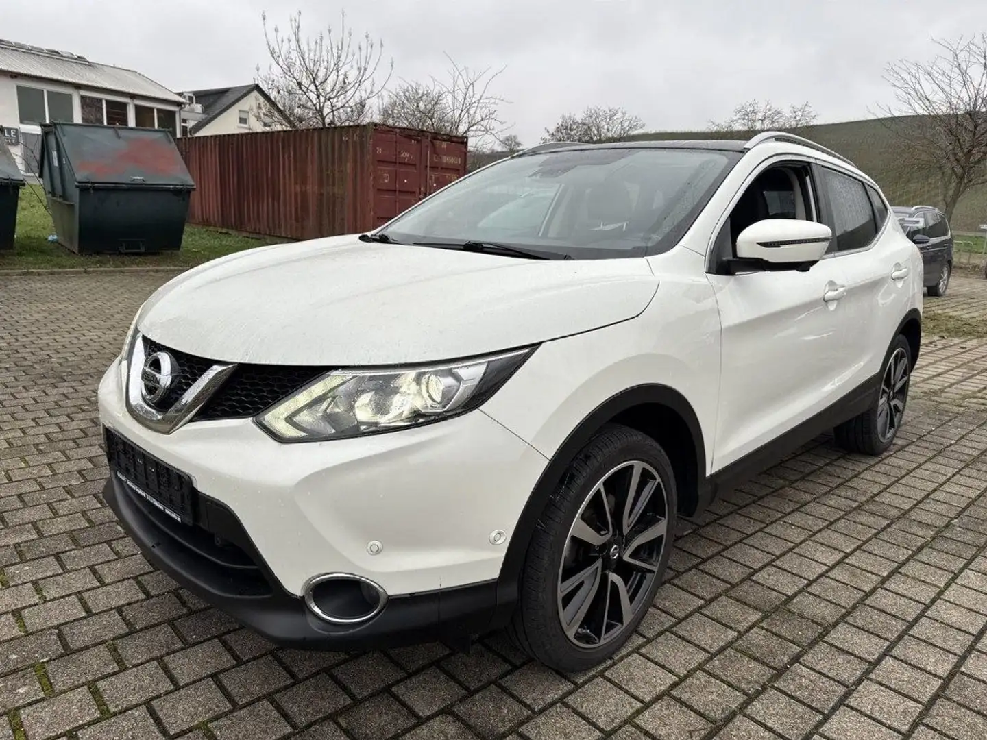Nissan Qashqai 1.6 DIG-T Tekna Bianco - 1