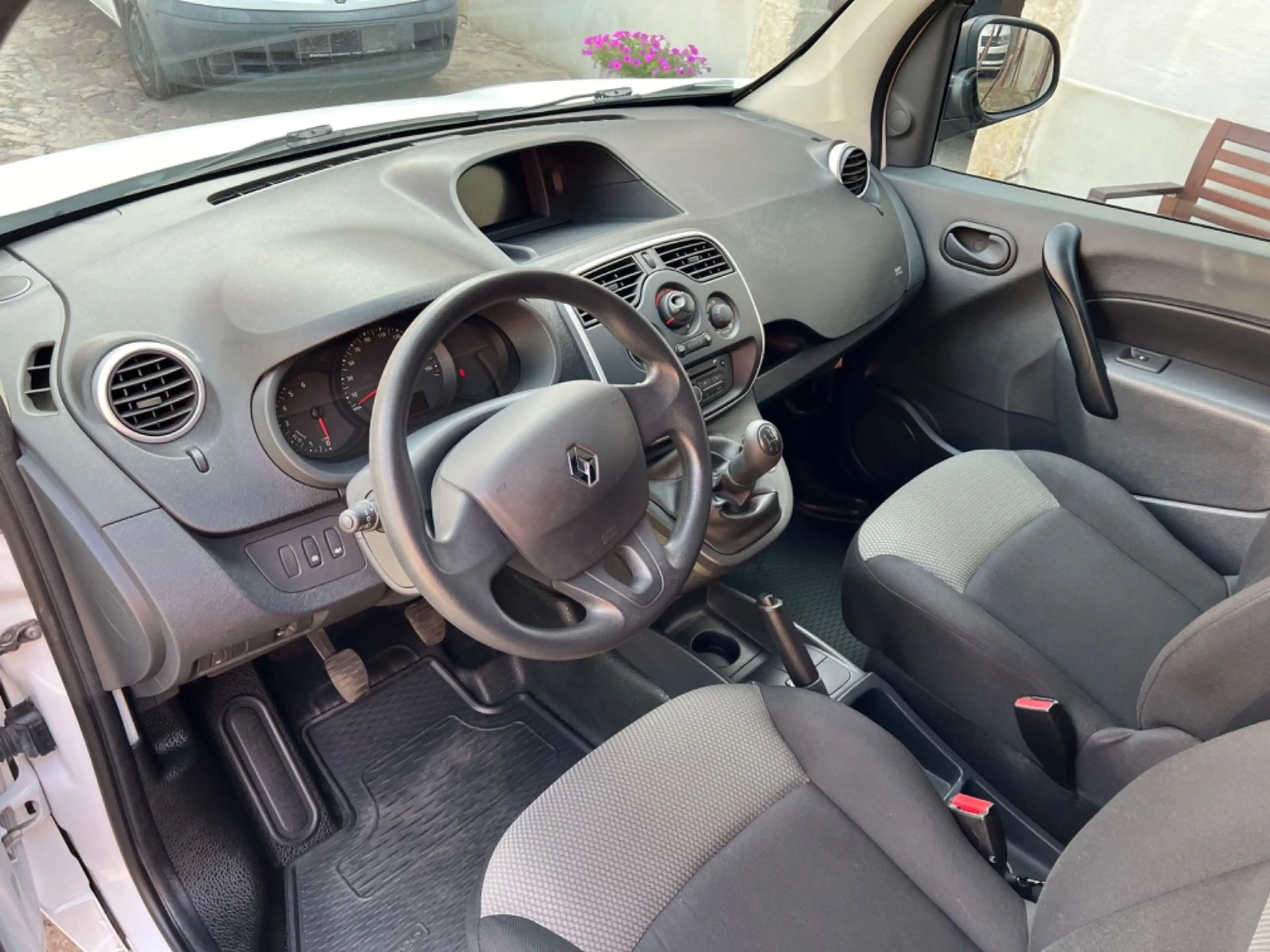 Renault Kangoo Rapid Extra — photo 11