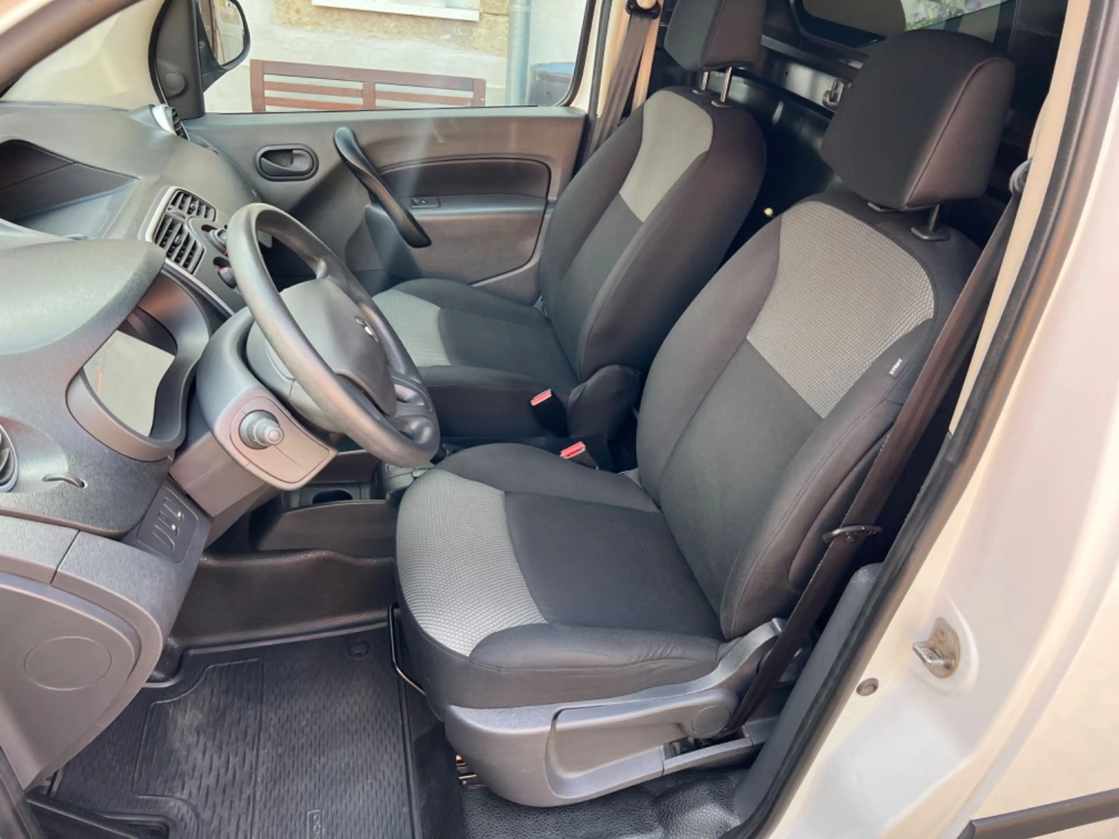 Renault Kangoo Rapid Extra — photo 10