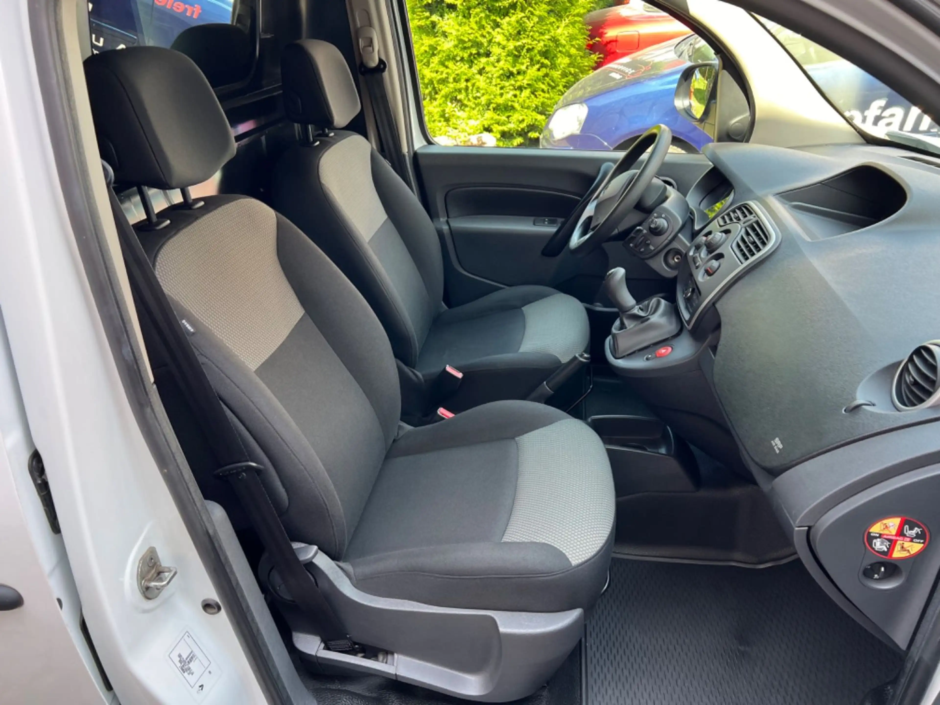 Renault Kangoo Rapid Extra — photo 15