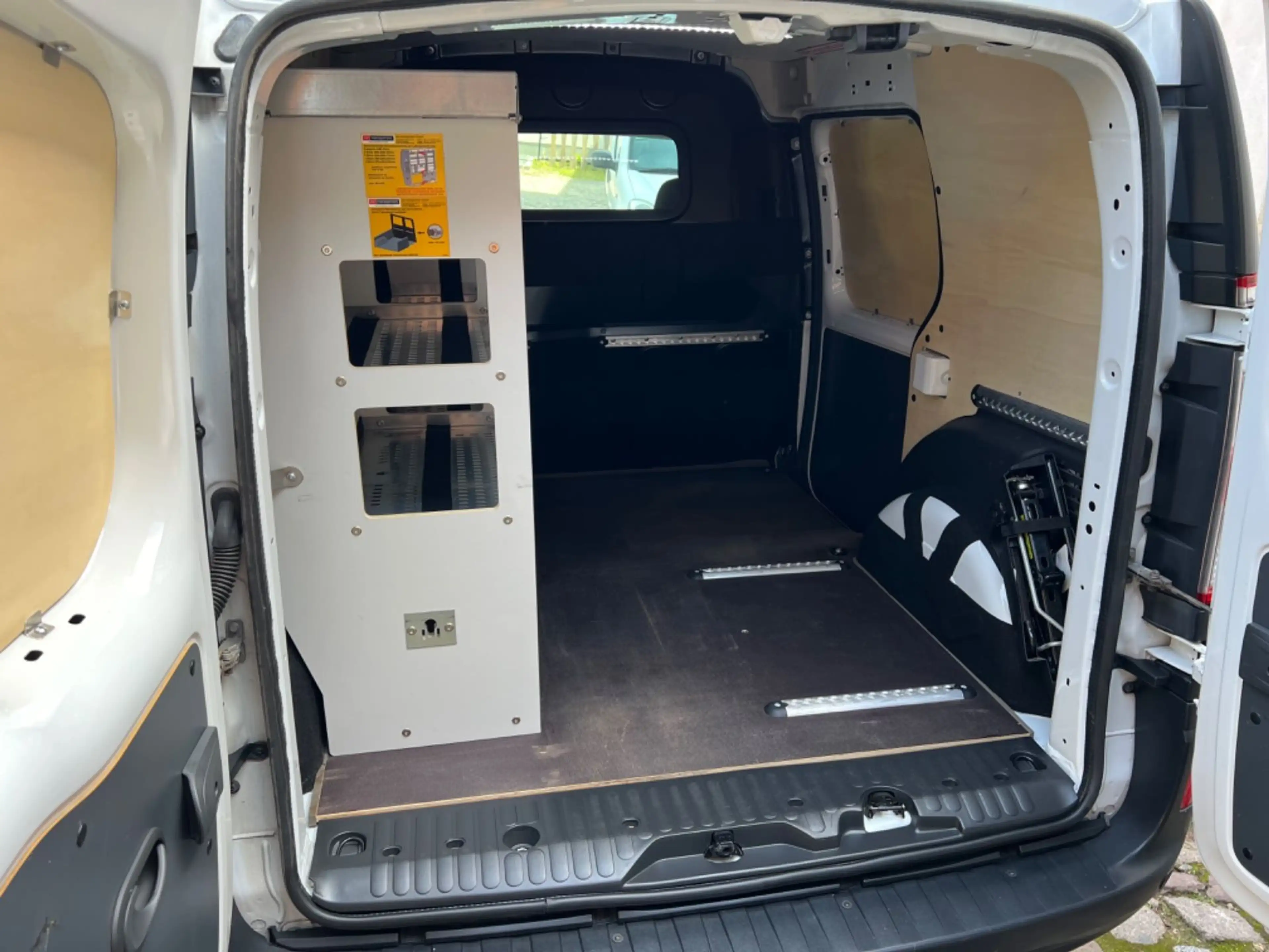 Renault Kangoo Rapid Extra — photo 8