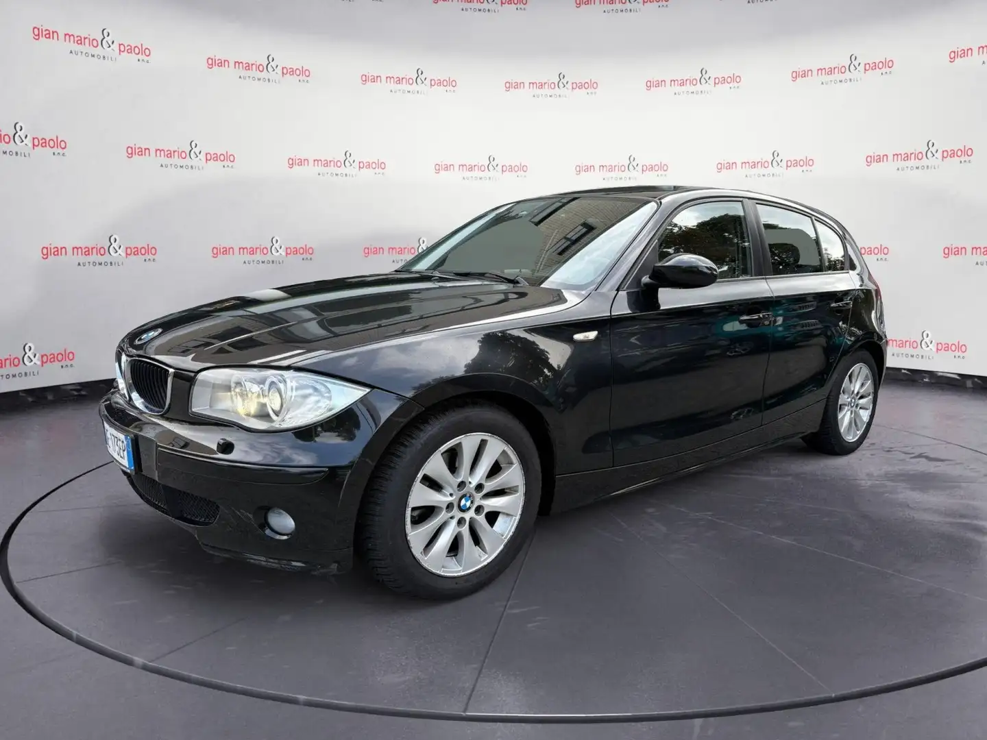 BMW 118 118d cat 5 porte Futura DPF Nero - 1