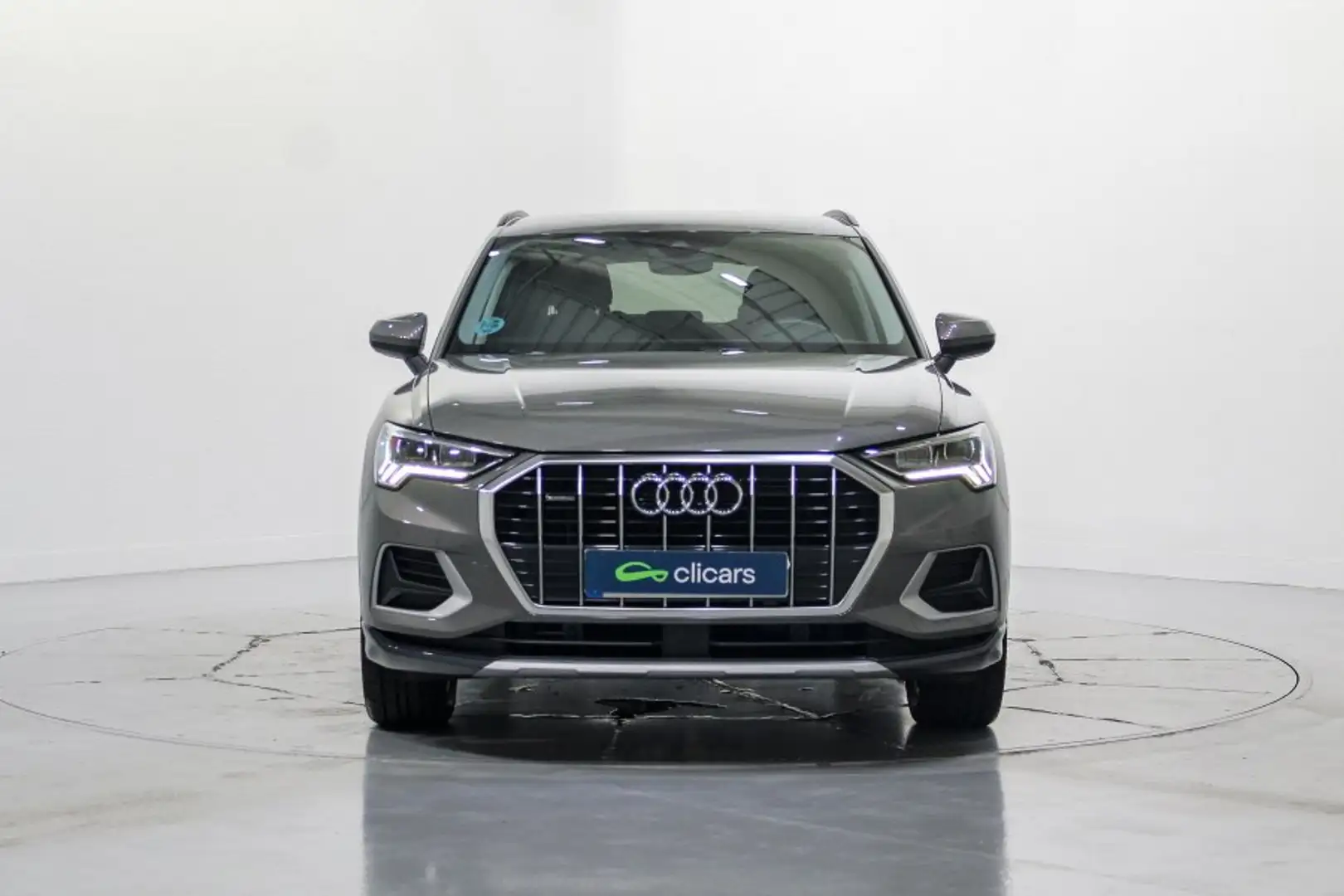 Audi Q3 40 TFSI Advanced quattro S tronic Grau - 2