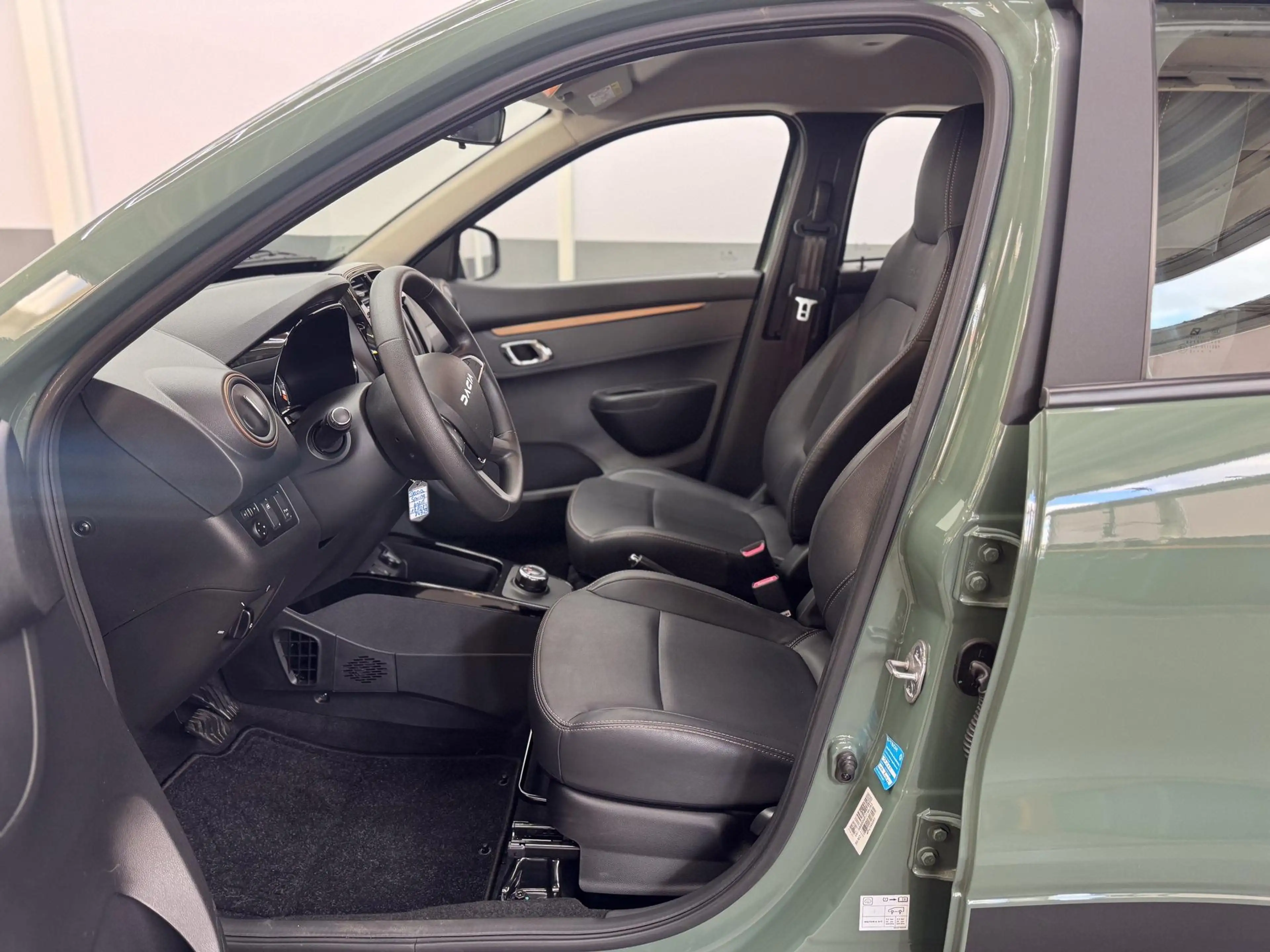 Dacia Spring EXTREME 65 ELECTRIC 26,8kWh NAVI RFK PDC 26,8kW... — photo 11