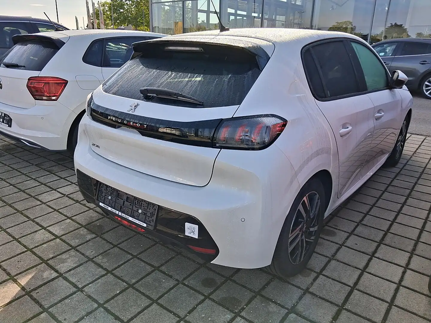 Peugeot 208 GT-Line PureTech 100 S&S Weiß - 2