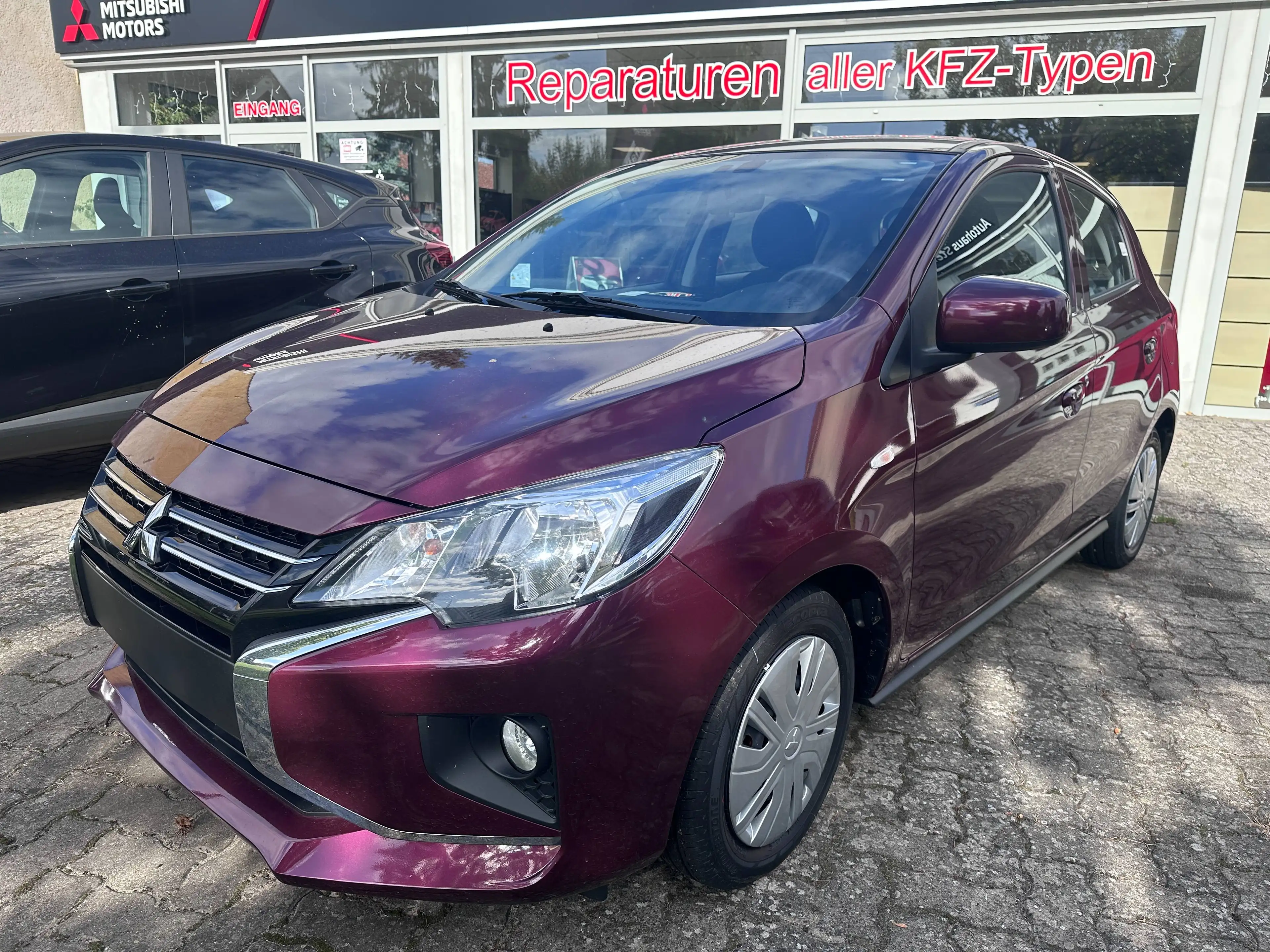 Mitsubishi Space Star Space Star 1.2 Select MT — photo 2
