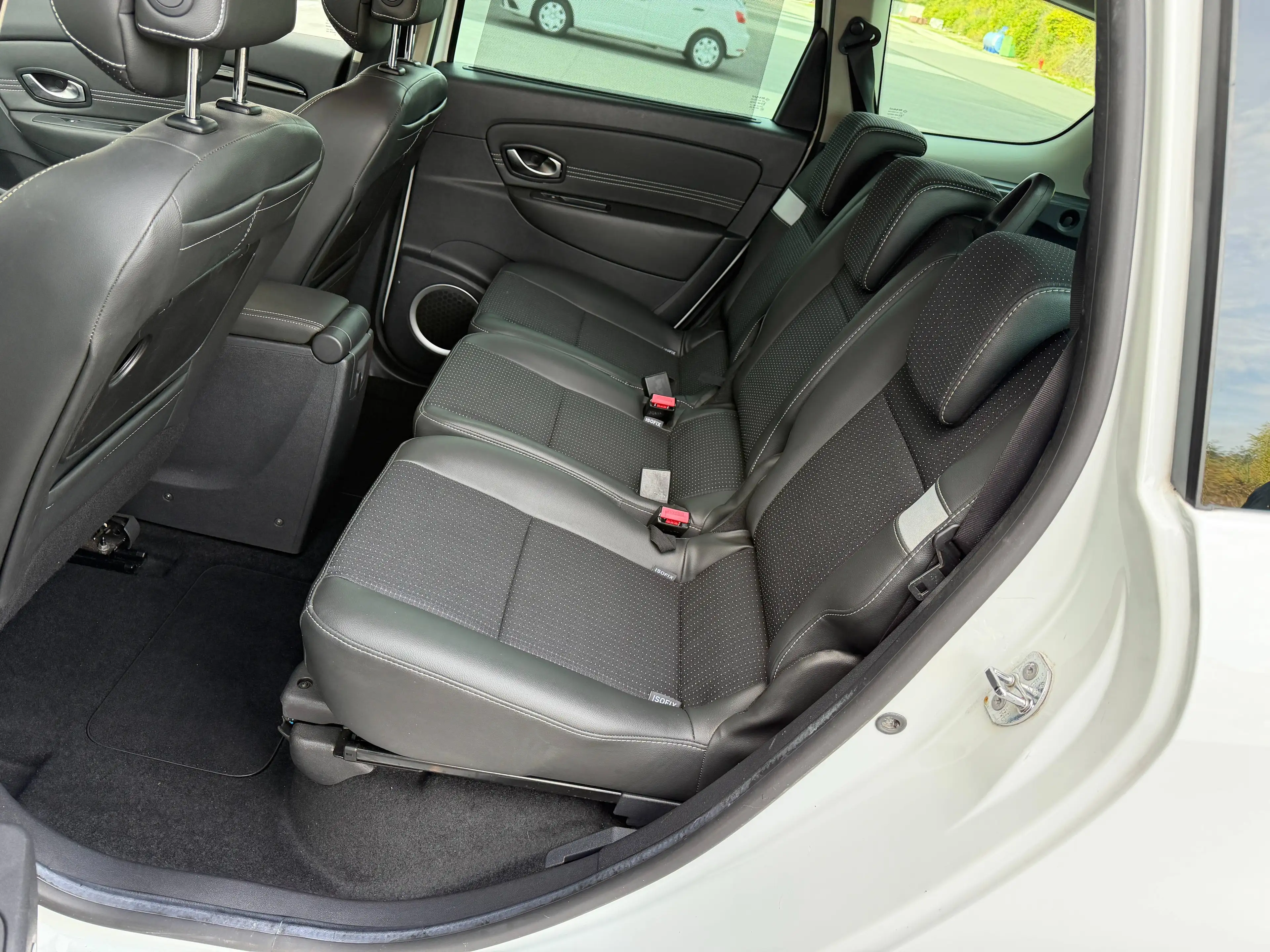 Renault Scenic Scenic 1.5 dCi EDC/BOITE AUTO/BLUETOOTH/GPS/CRUISE/GARANTIE 12 MOIS — photo 15