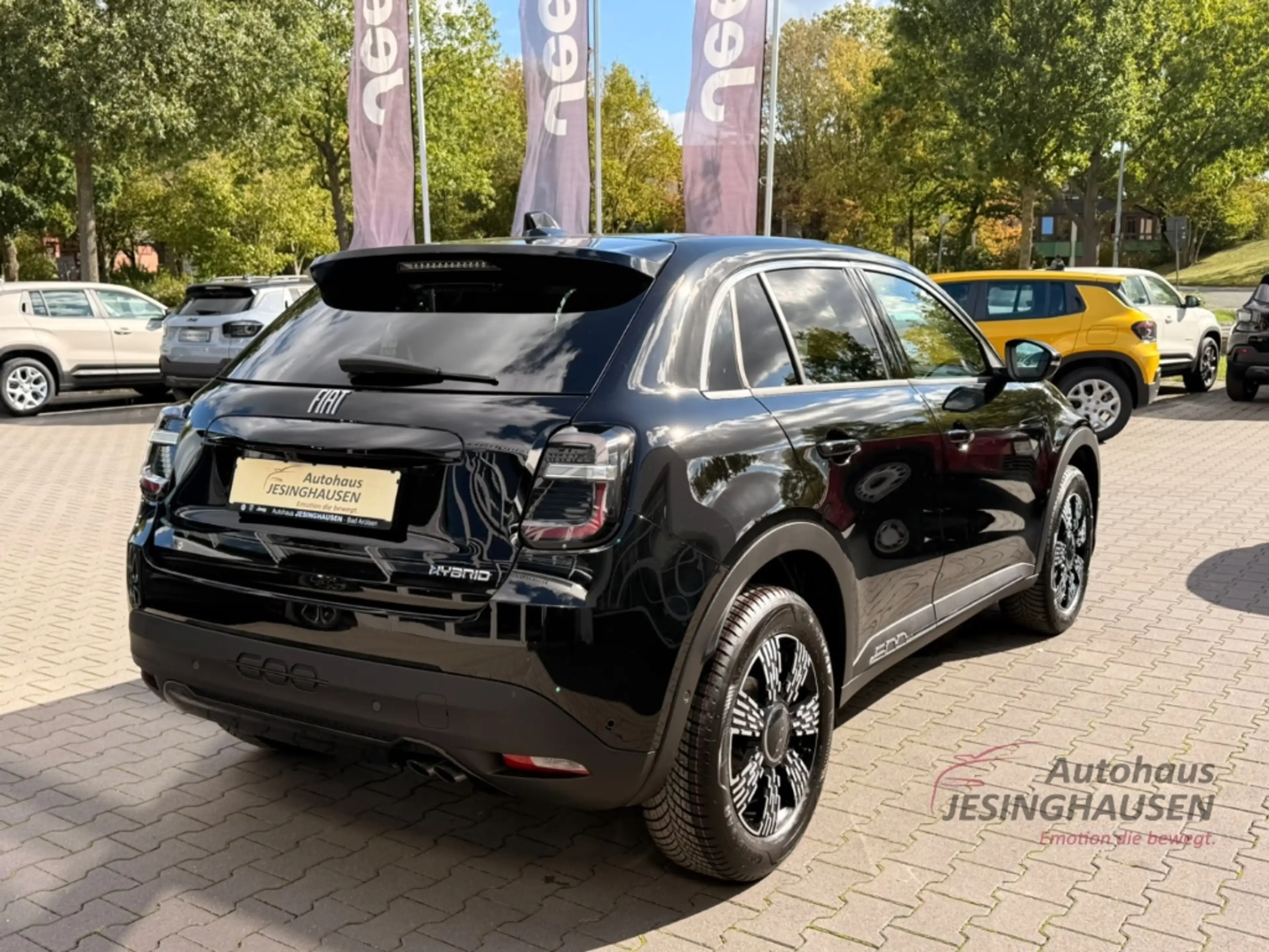 Fiat 600 Hybrid La Prima Navi*LED*SHZ*RFK*360°PDCEl. Heckkl — photo 5