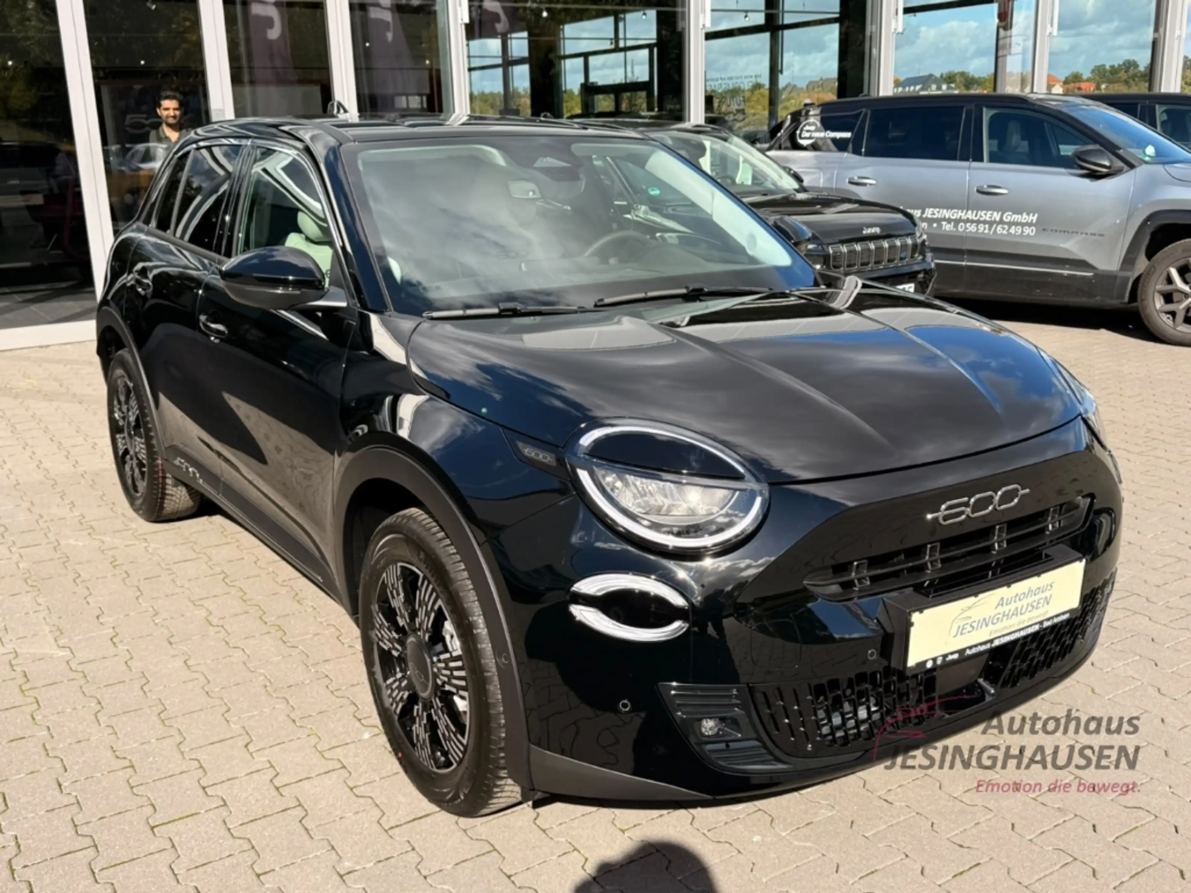 Fiat 600 Hybrid La Prima Navi*LED*SHZ*RFK*360°PDCEl. Heckkl — photo 3