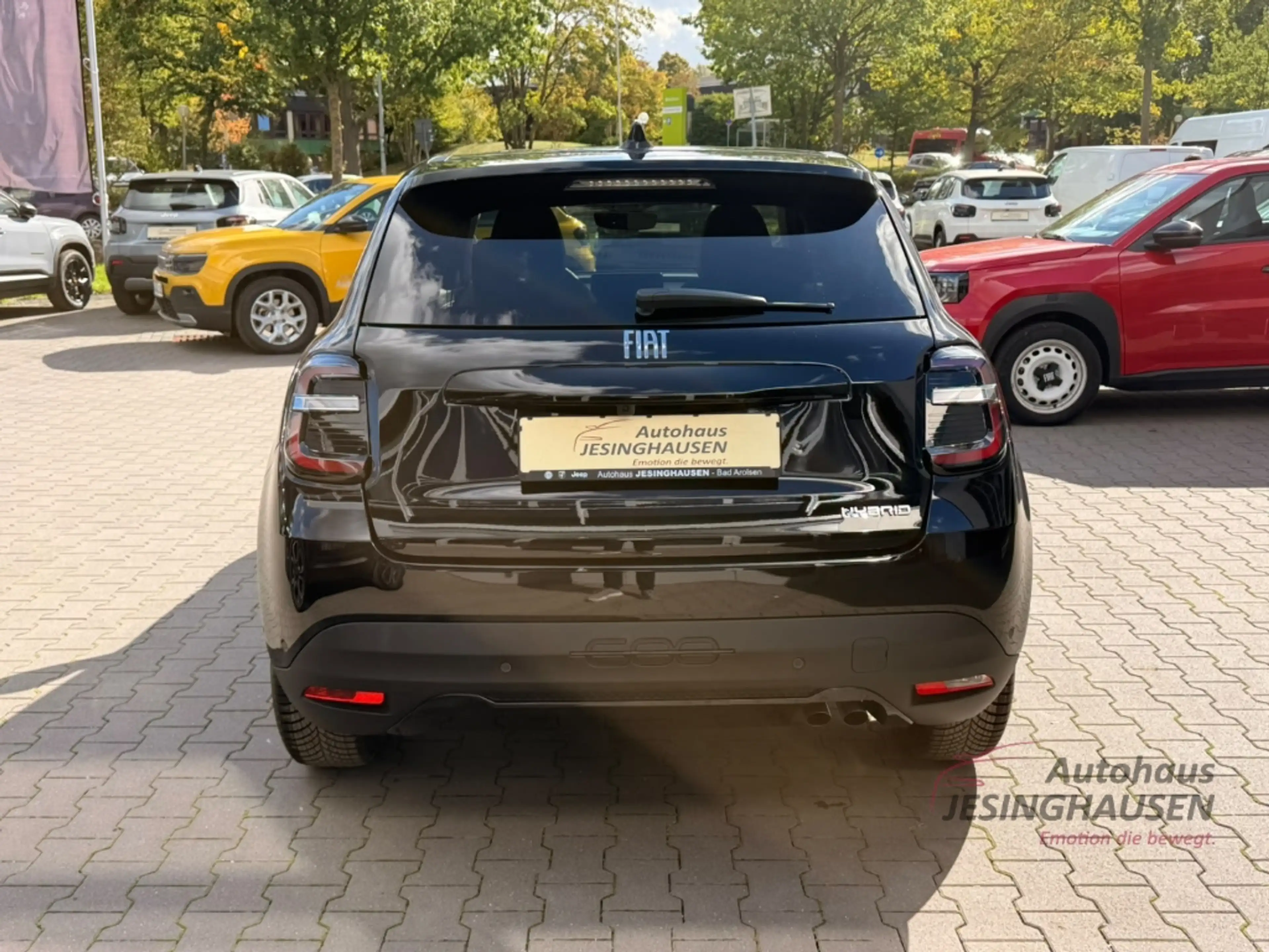 Fiat 600 Hybrid La Prima Navi*LED*SHZ*RFK*360°PDCEl. Heckkl — photo 6