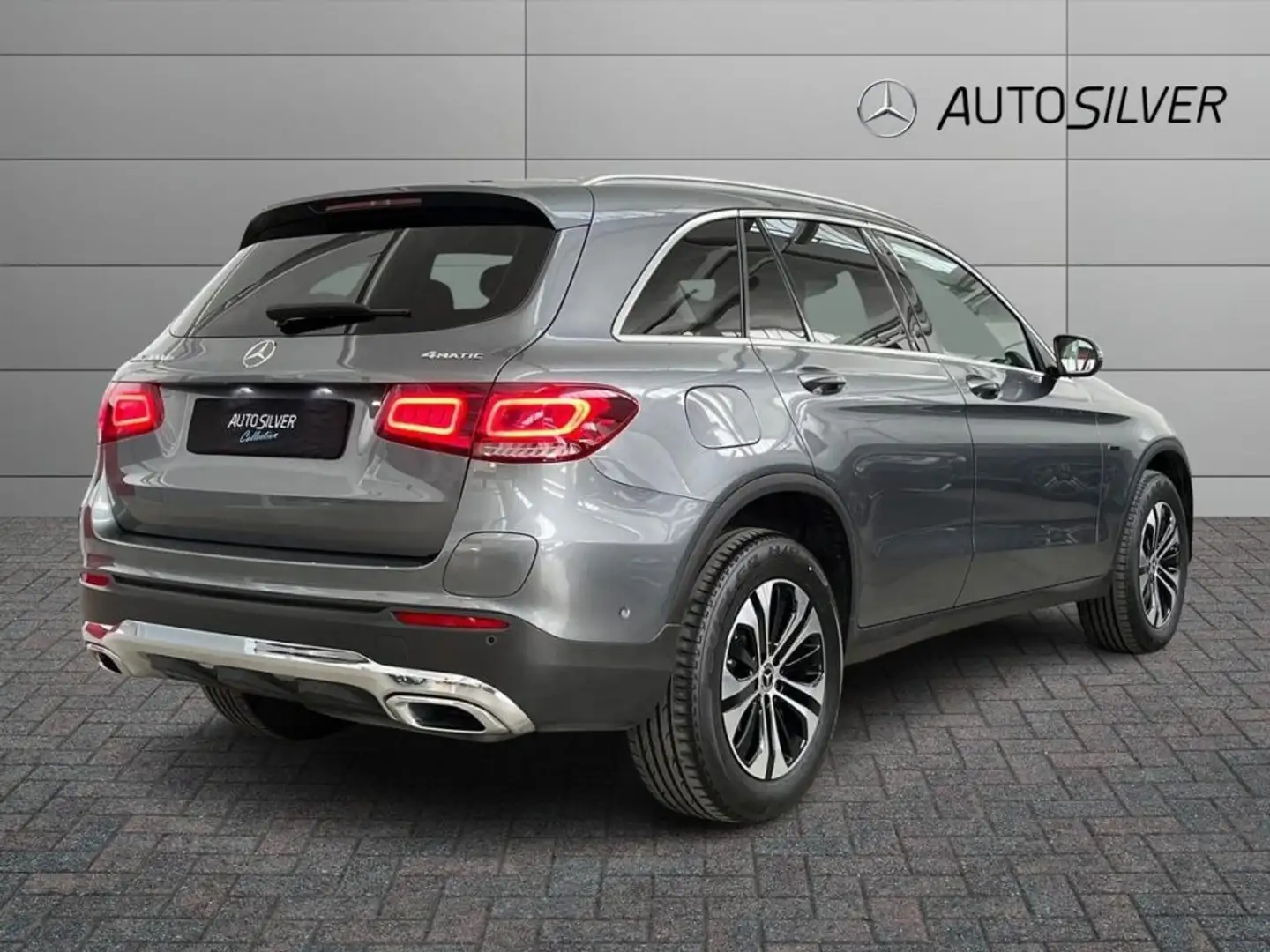 Mercedes-Benz GLC 300 de 4Matic EQ-Power Sport Grau - 2