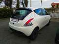 Lancia Ypsilon Gold 1.0 Hybrid 70cv Bianco - thumbnail 2