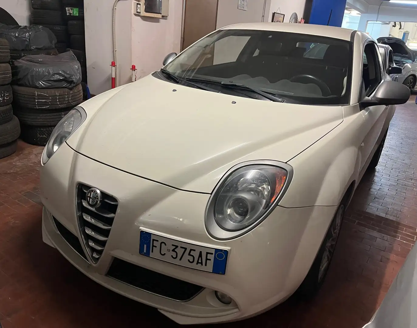Alfa Romeo MiTo 1.4 78 CV 8V S&S Distinctive Blanc - 1