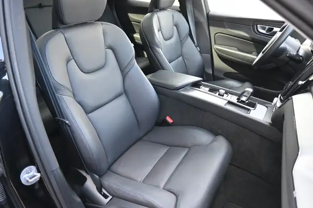 Volvo XC60 view 14