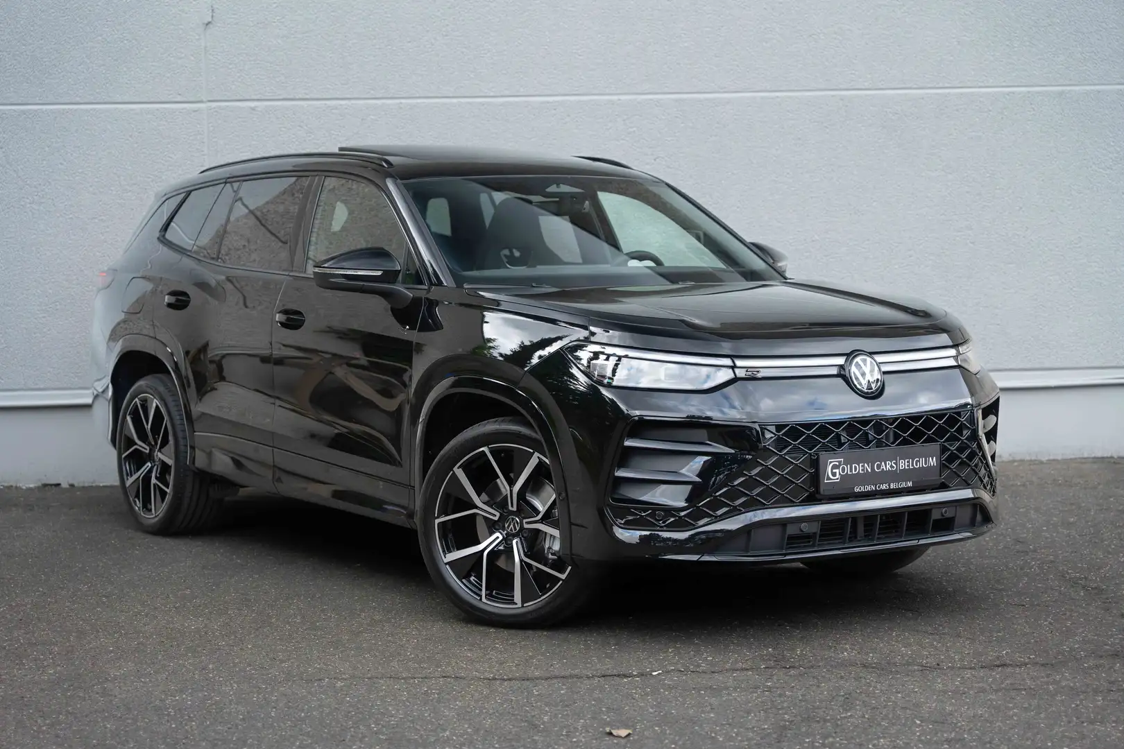 Volkswagen Tayron 1.5 eTSI R-LINE/7ZIT/LEDPLUS/PANO/20"/MASSAGE/CAM Negru - 2